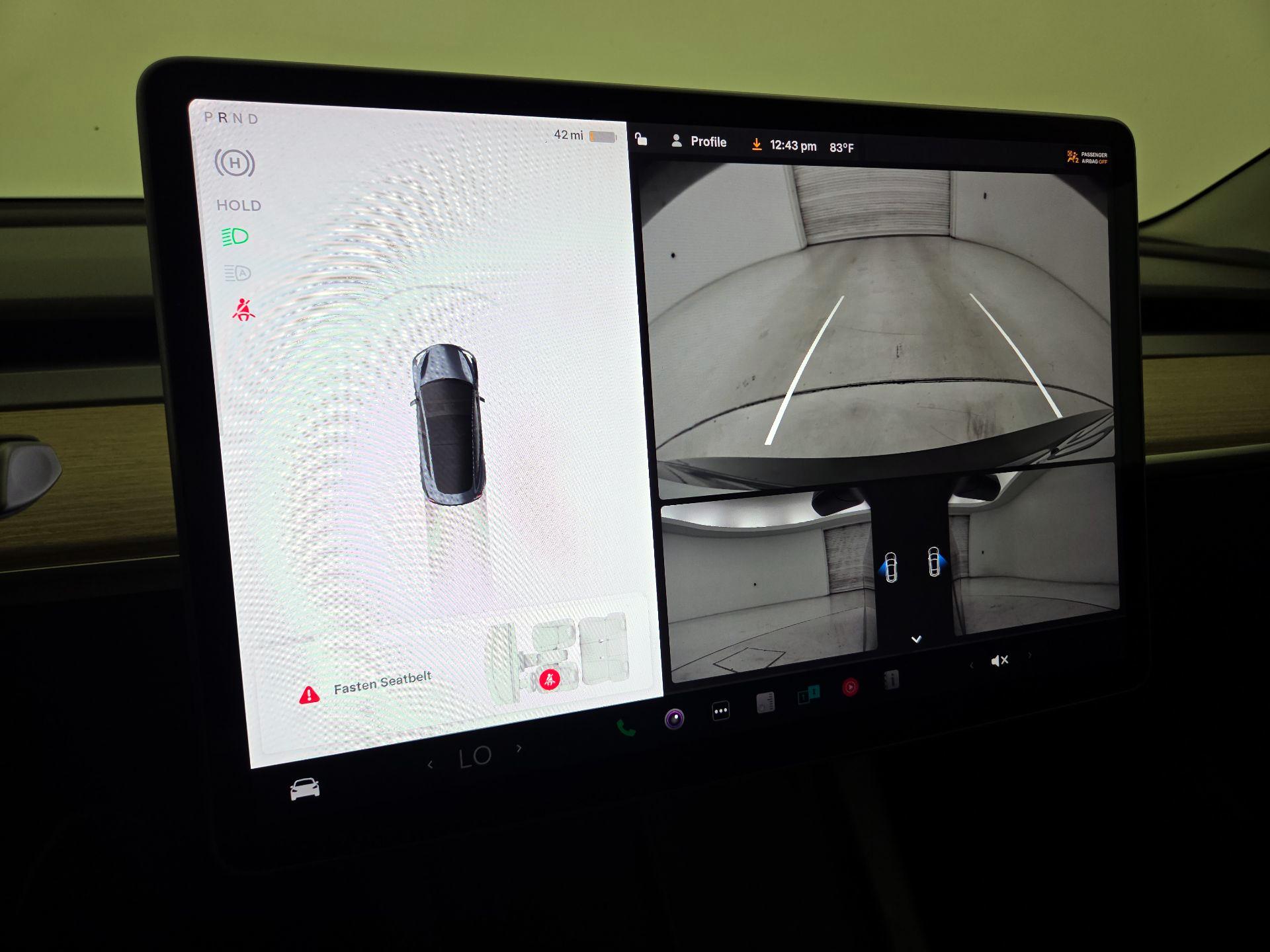 Thumbnail: 2022 Tesla Model 3 - 14