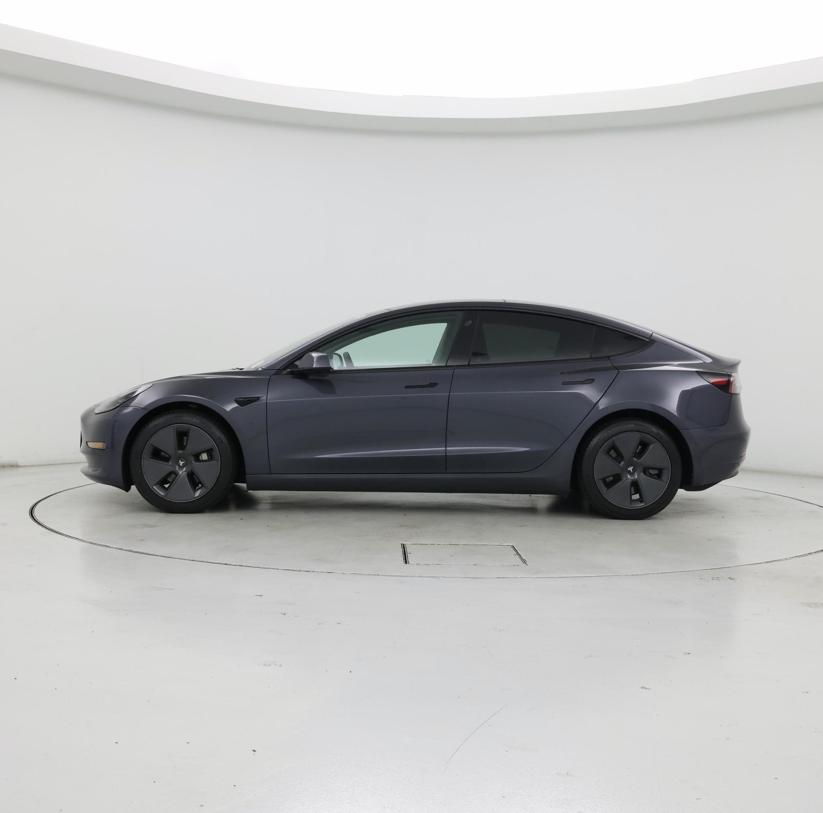 Thumbnail: 2022 Tesla Model 3 - 3