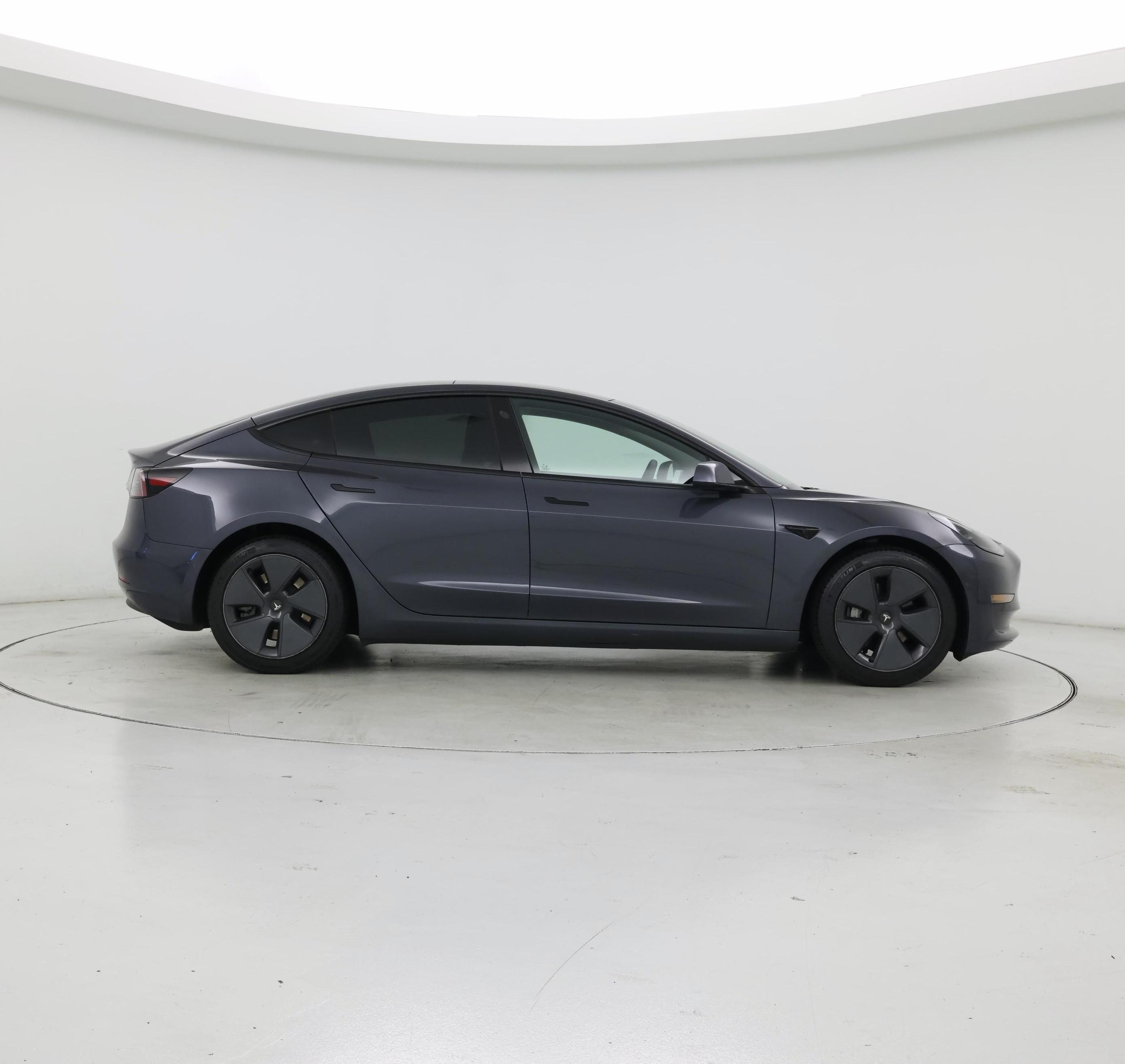 Thumbnail: 2022 Tesla Model 3 - 7