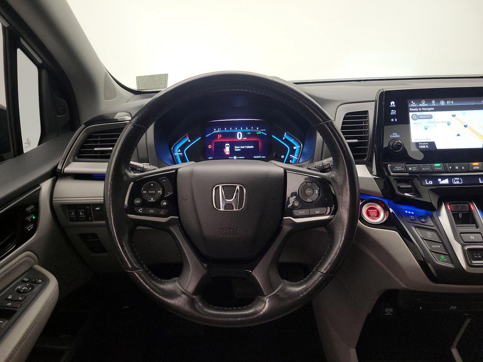 Thumbnail: 2018 Honda Odyssey - 10