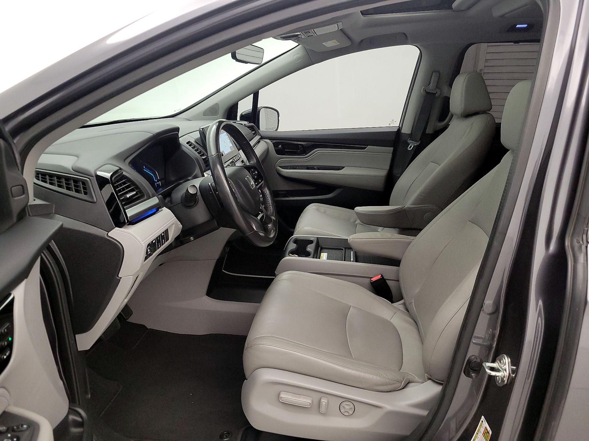 Thumbnail: 2018 Honda Odyssey - 11