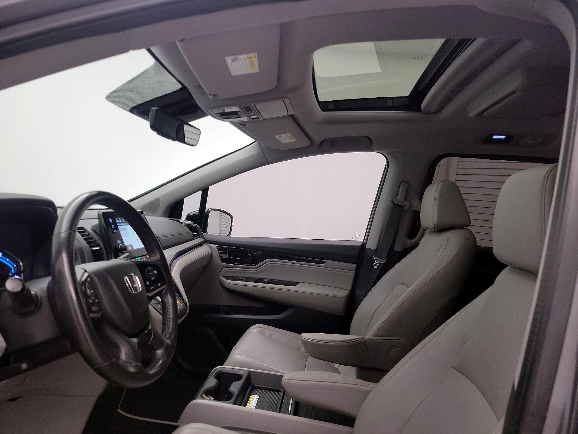 Thumbnail: 2018 Honda Odyssey - 20
