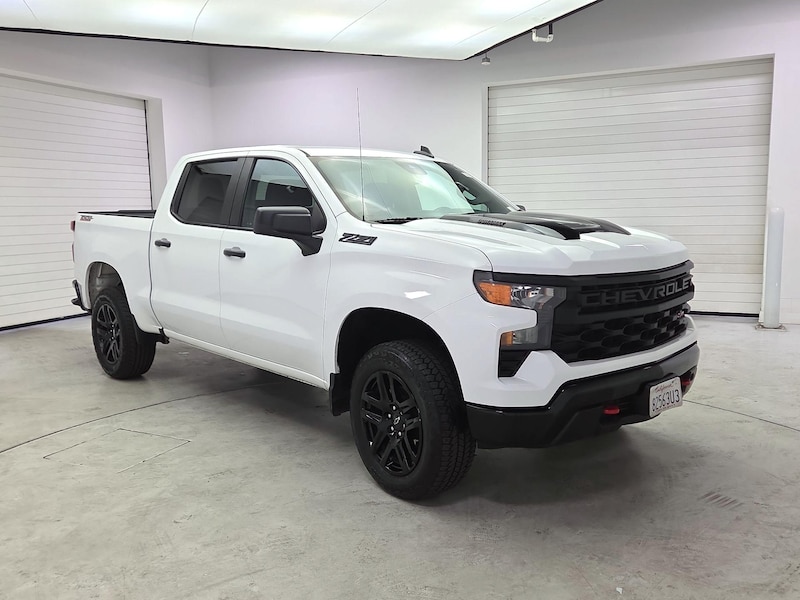 2023 Chevrolet Silverado 1500 Custom Trail Boss