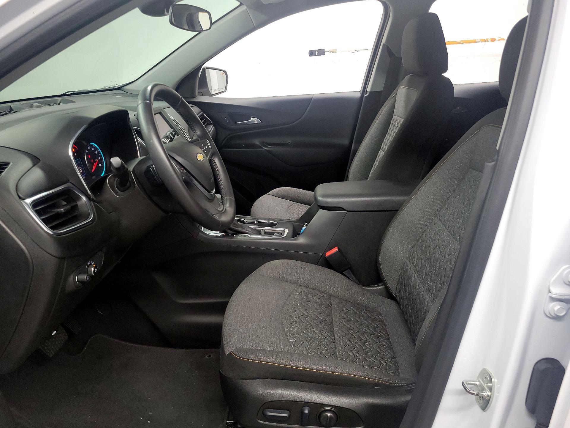 Thumbnail: 2022 Chevrolet Equinox - 11