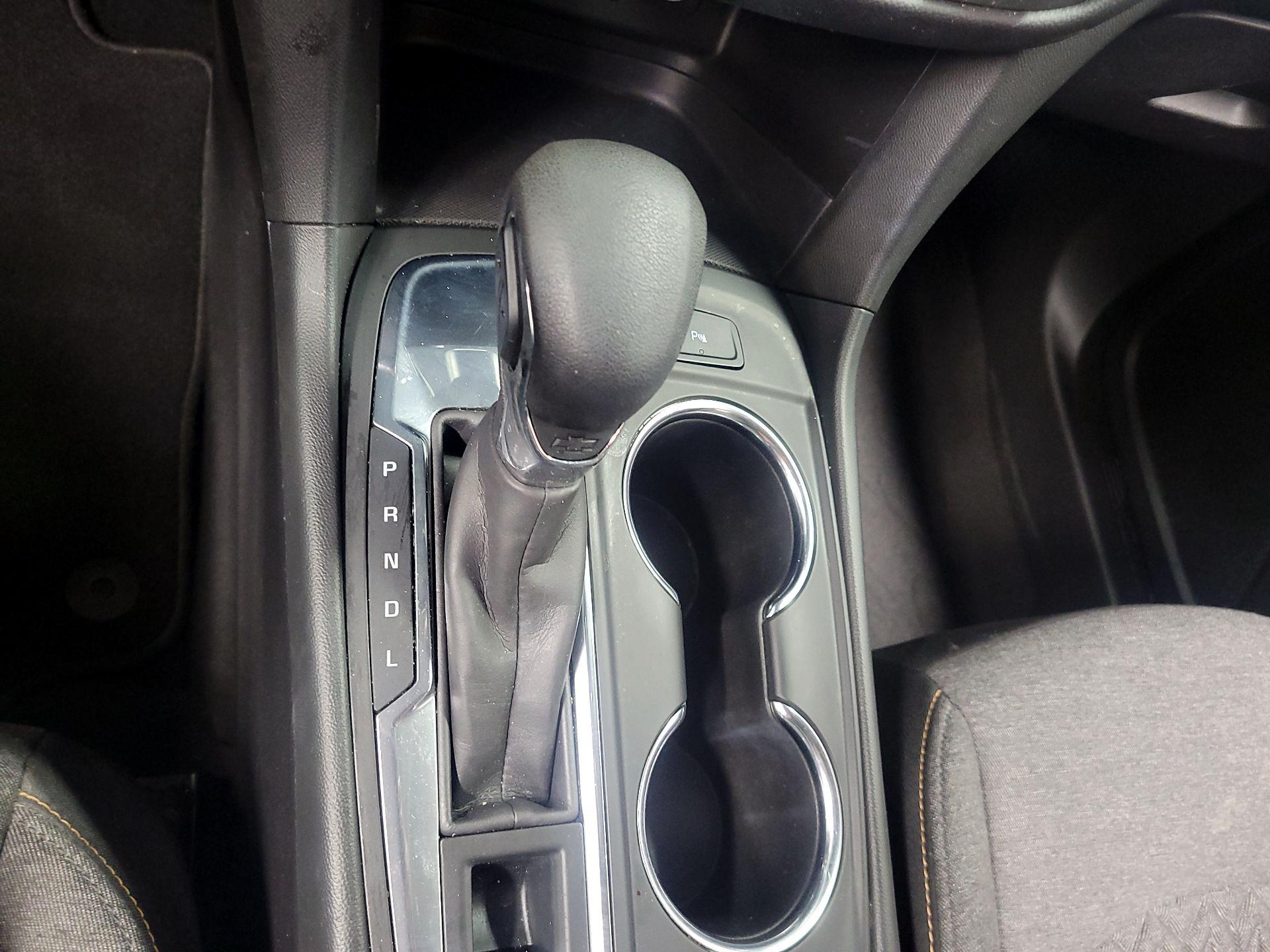 Thumbnail: 2022 Chevrolet Equinox - 17