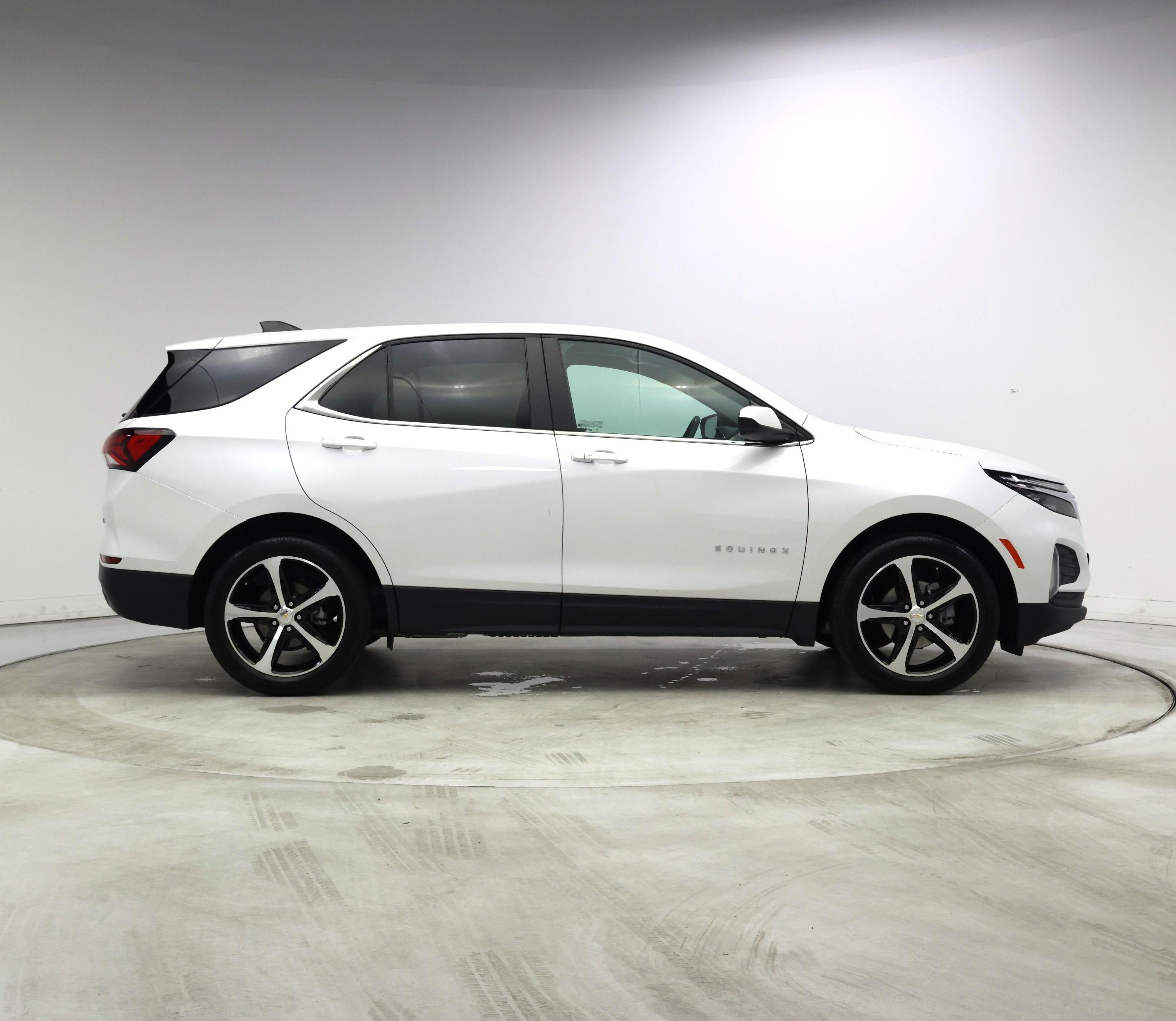 Thumbnail: 2022 Chevrolet Equinox - 7