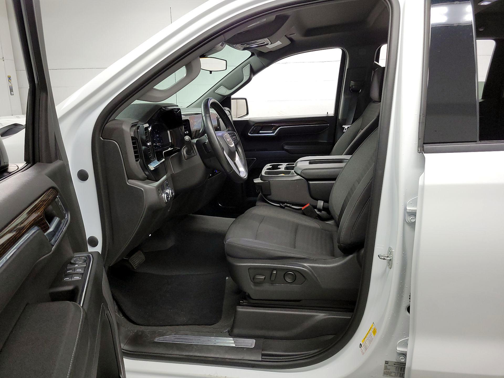 Thumbnail: 2023 GMC Sierra 1500 - 11