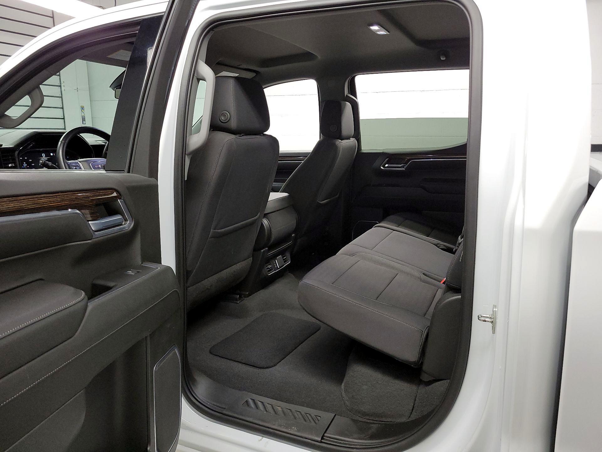 Thumbnail: 2023 GMC Sierra 1500 - 19