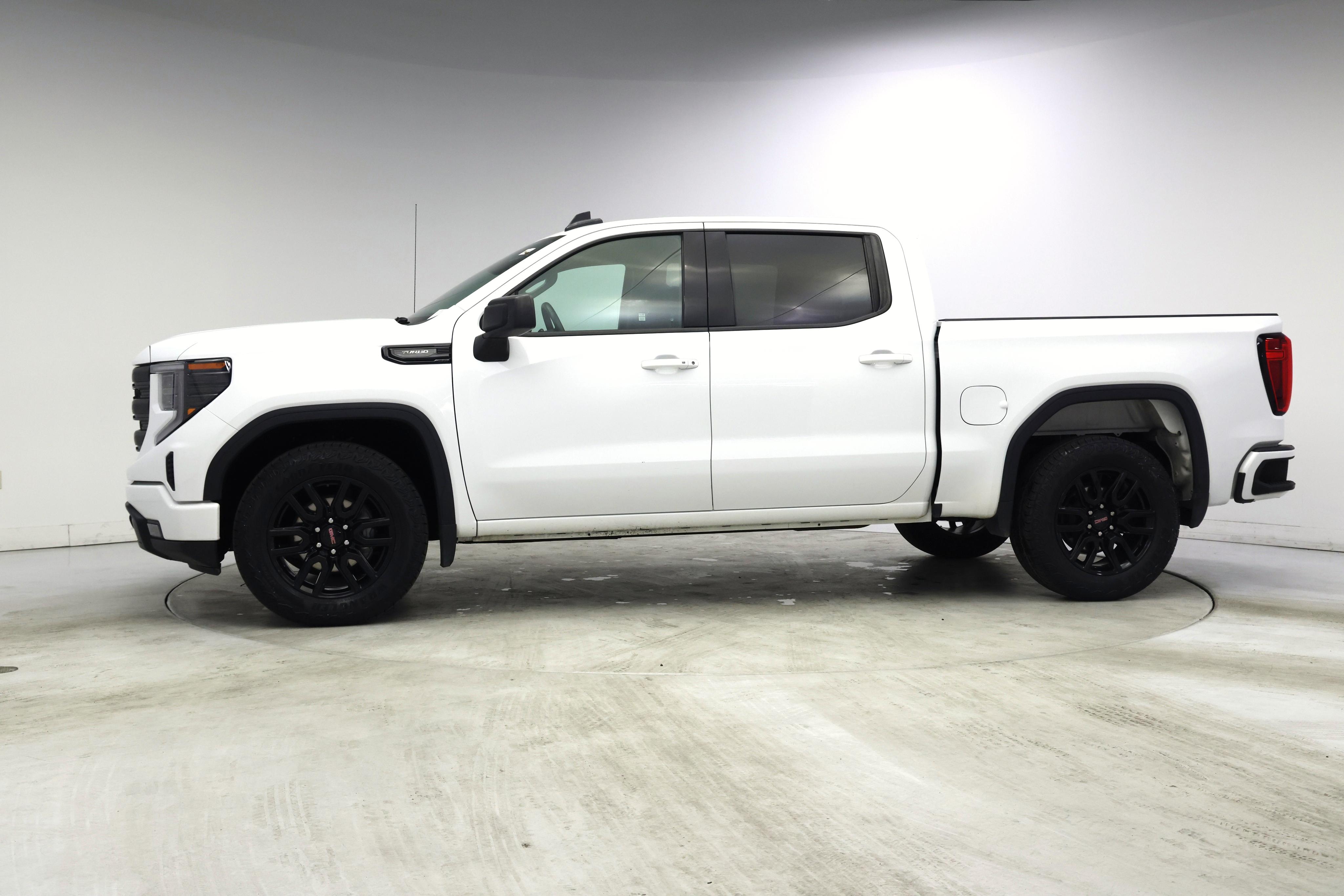 Thumbnail: 2023 GMC Sierra 1500 - 3