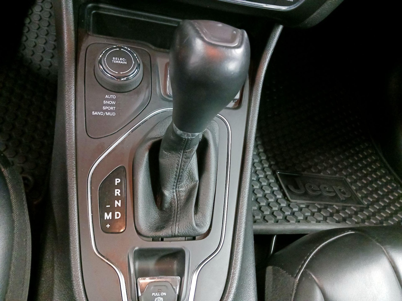 2022 Jeep Cherokee X - Photo 17