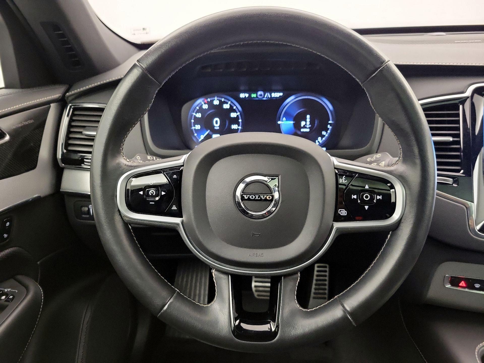 Thumbnail: 2021 Volvo XC90 - 10
