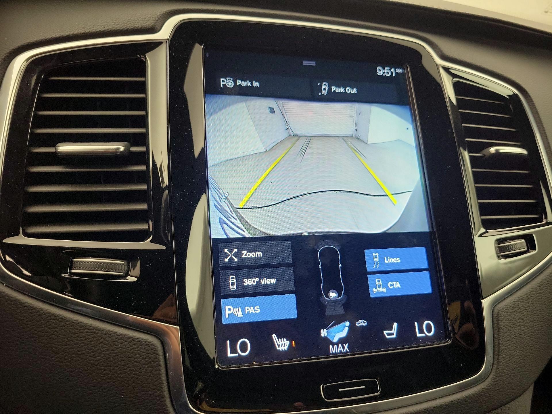 Thumbnail: 2021 Volvo XC90 - 15