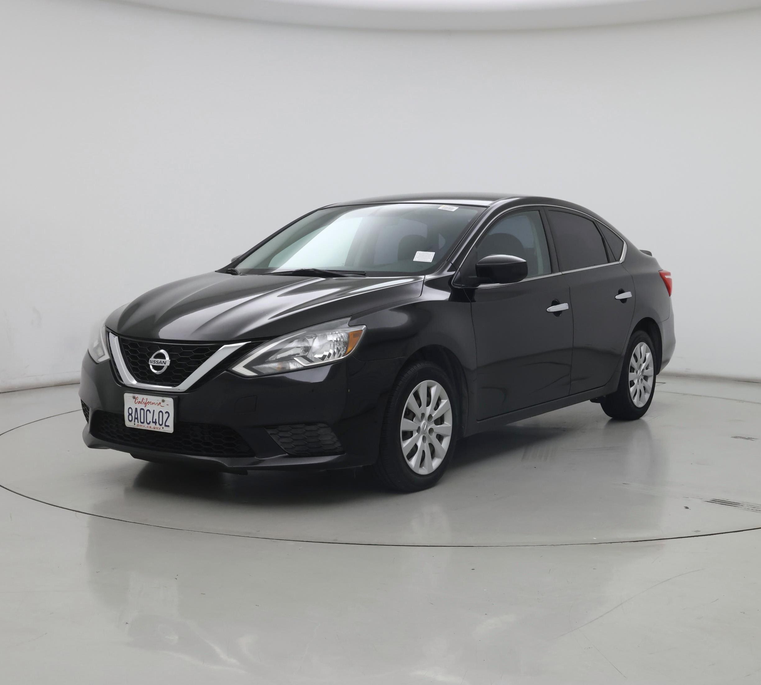 Thumbnail: 2017 Nissan Sentra - 4