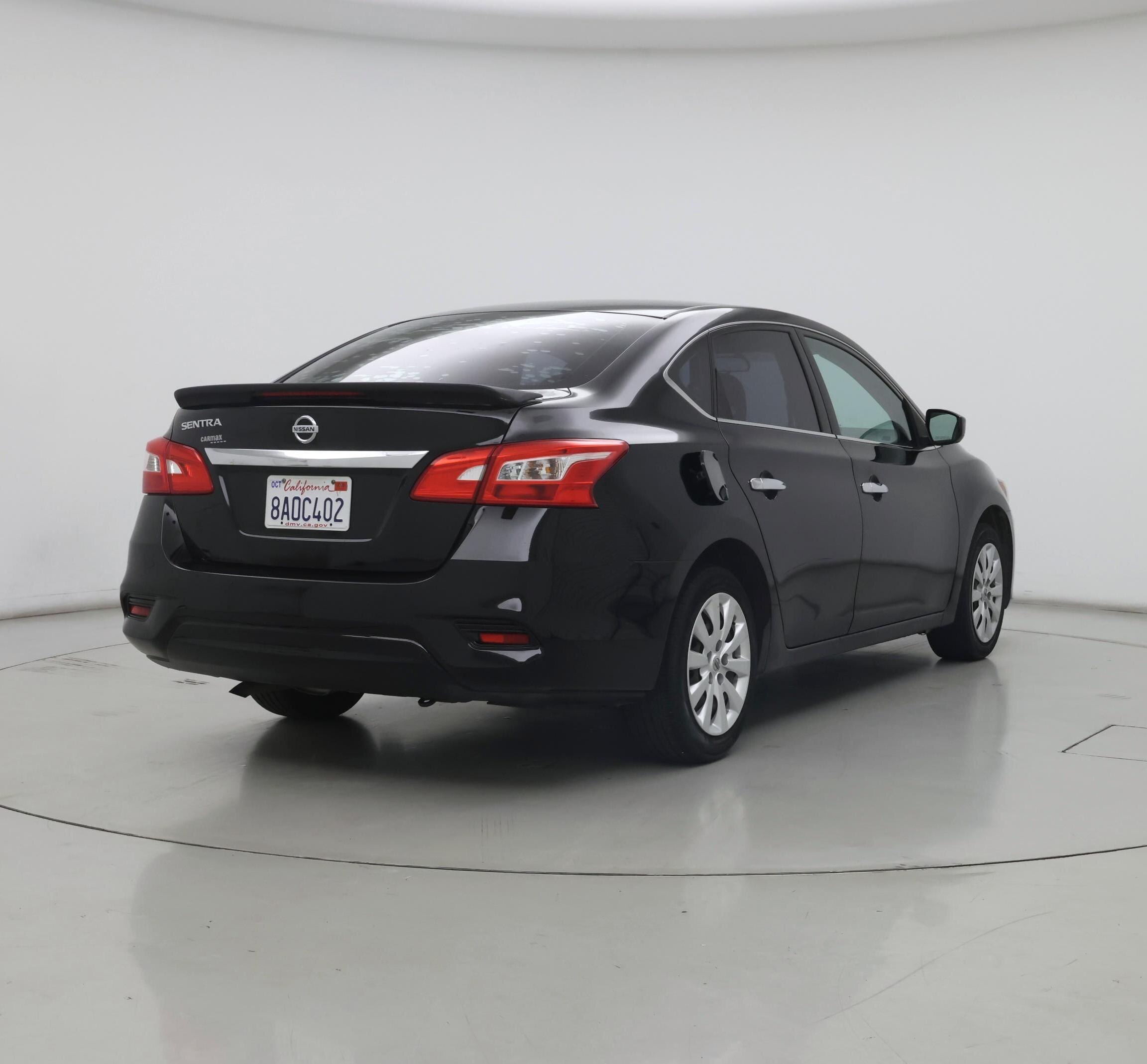 Thumbnail: 2017 Nissan Sentra - 8