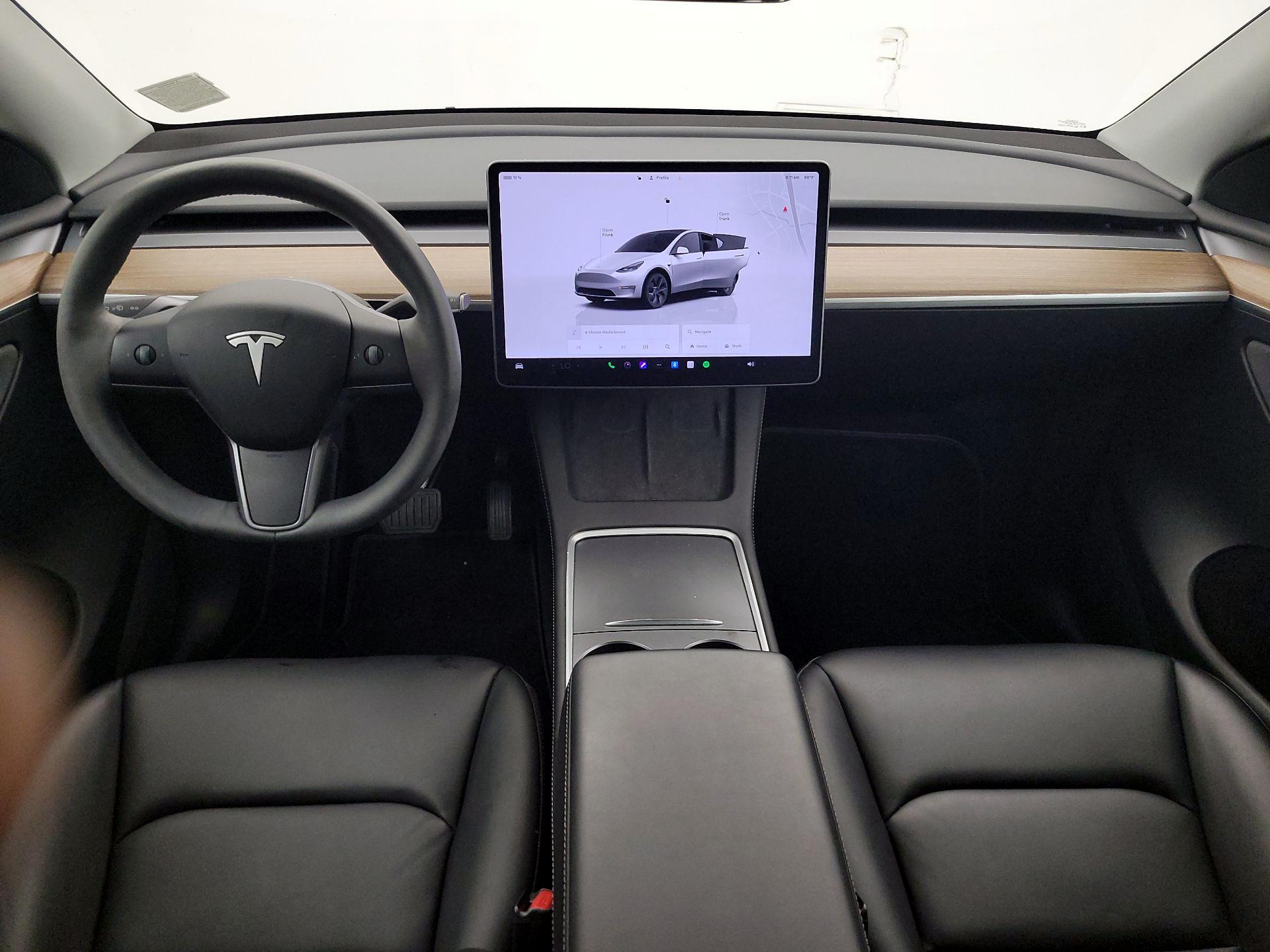 Thumbnail: 2024 Tesla Model Y - 9