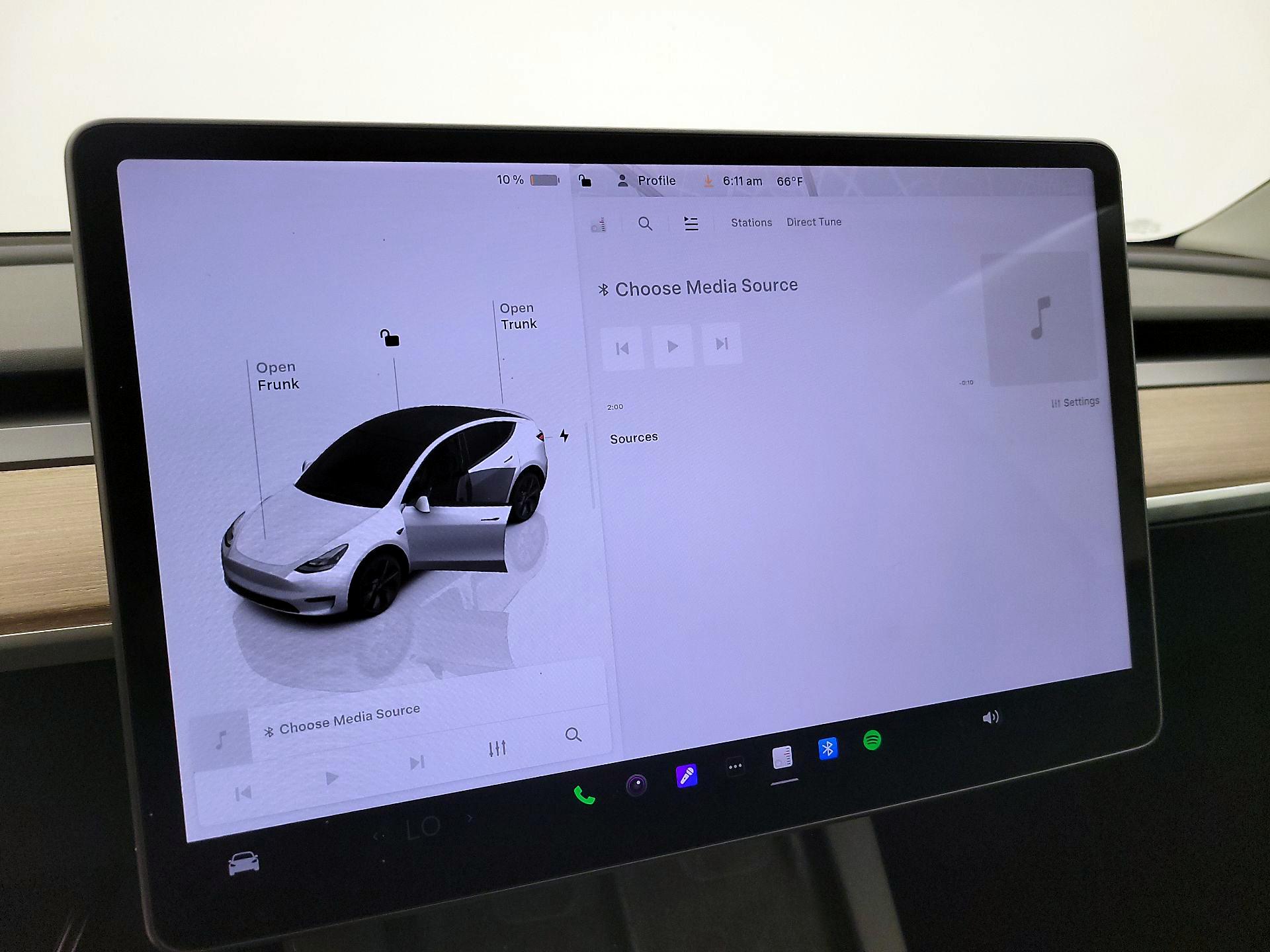 Thumbnail: 2024 Tesla Model Y - 15