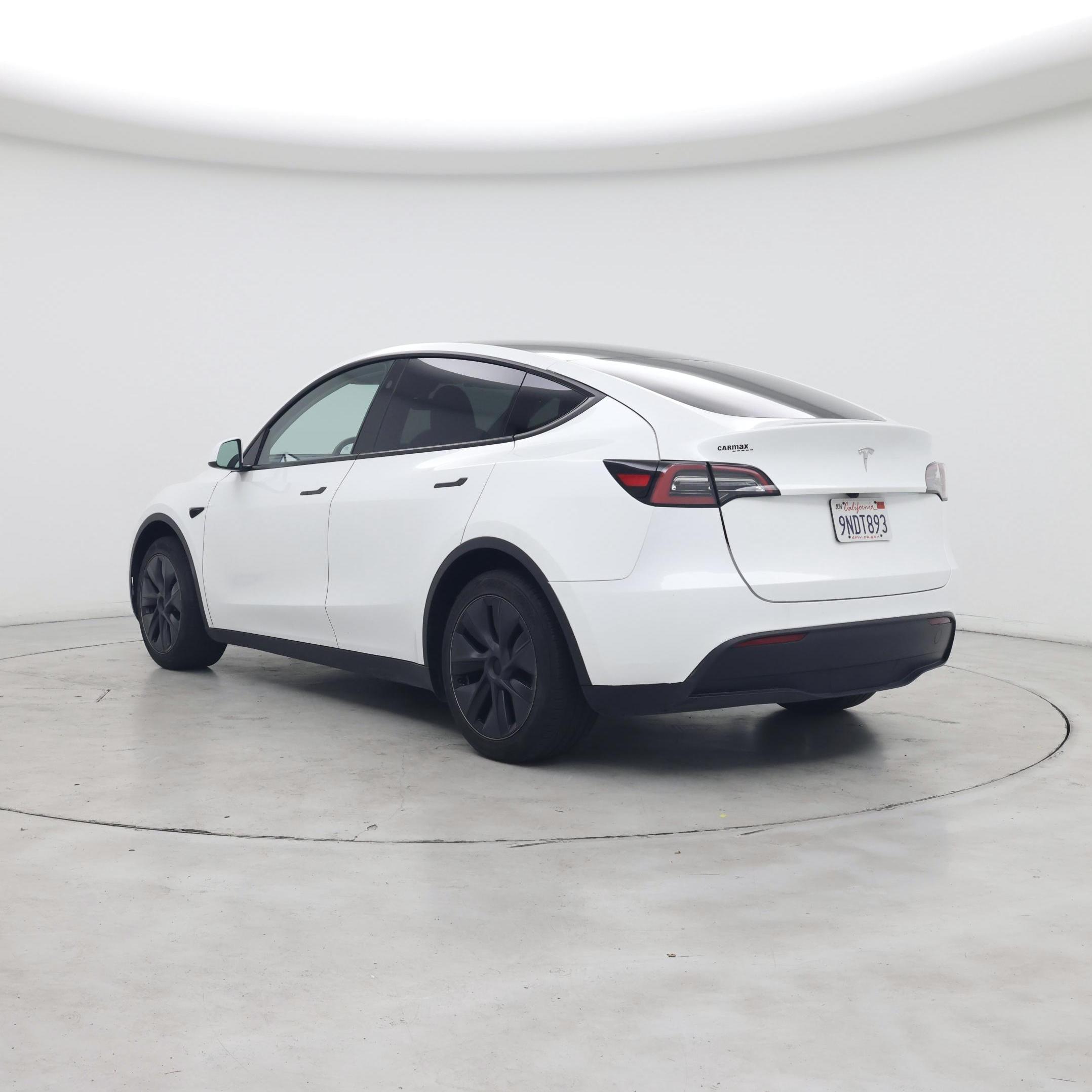 Thumbnail: 2024 Tesla Model Y - 2