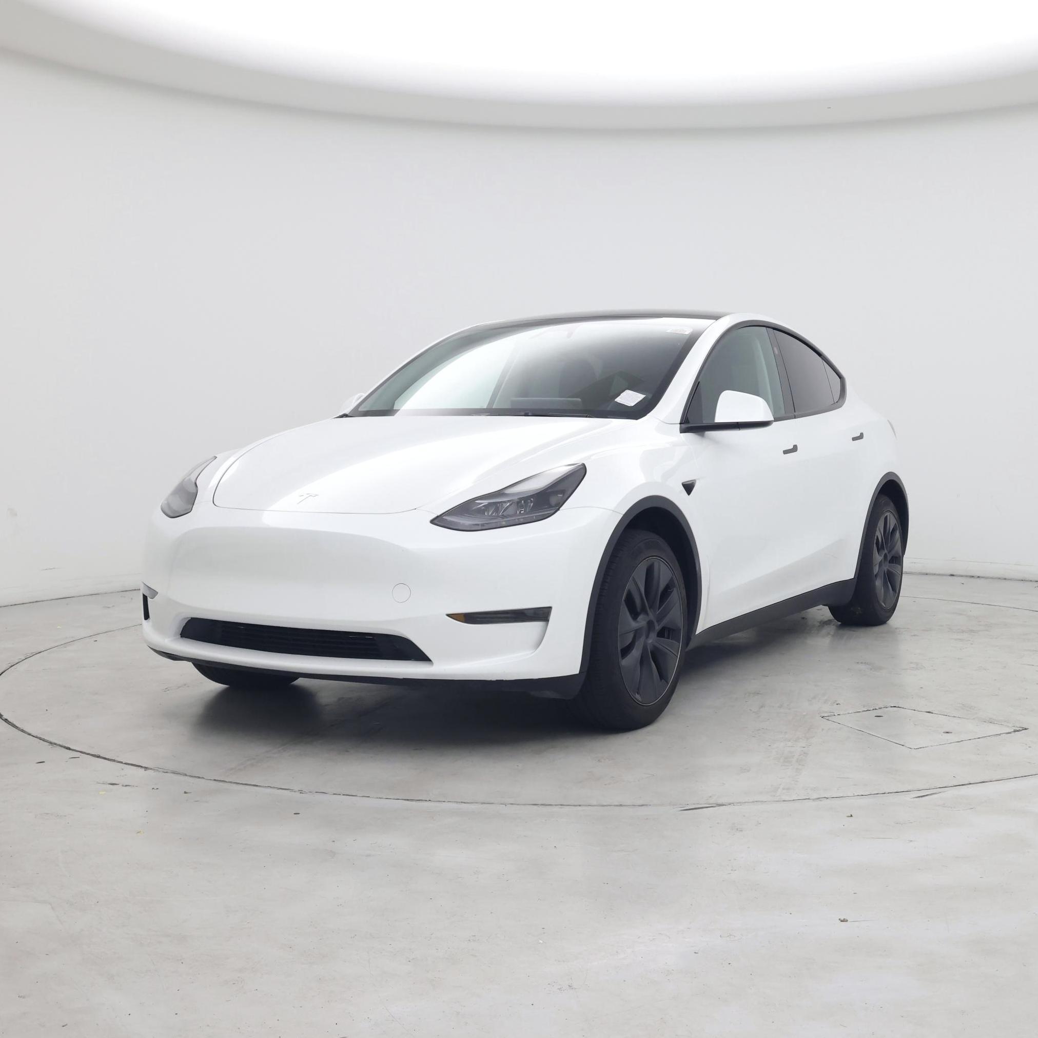 Thumbnail: 2024 Tesla Model Y - 4