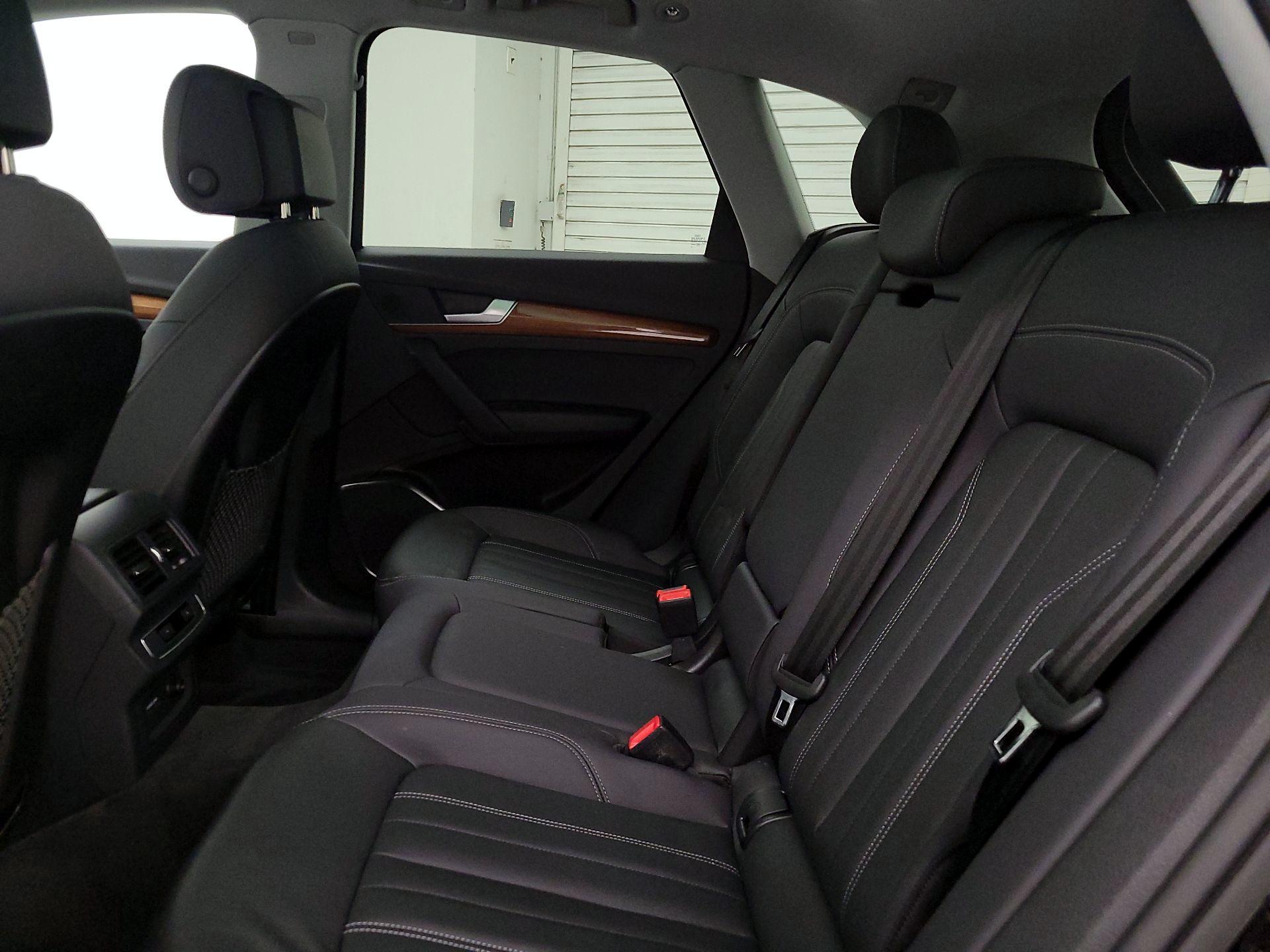 Thumbnail: 2023 Audi Q5 - 20