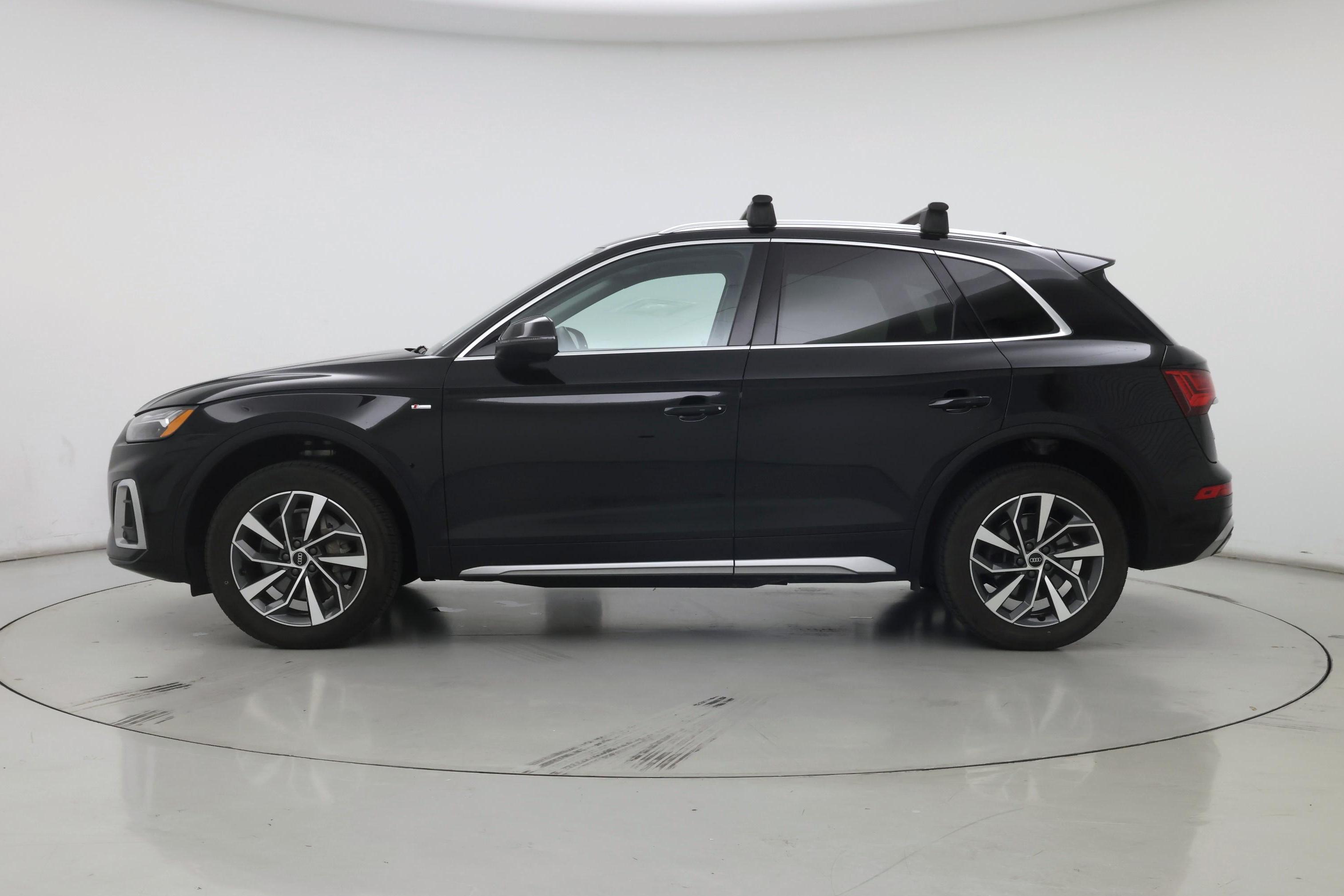 Thumbnail: 2023 Audi Q5 - 3