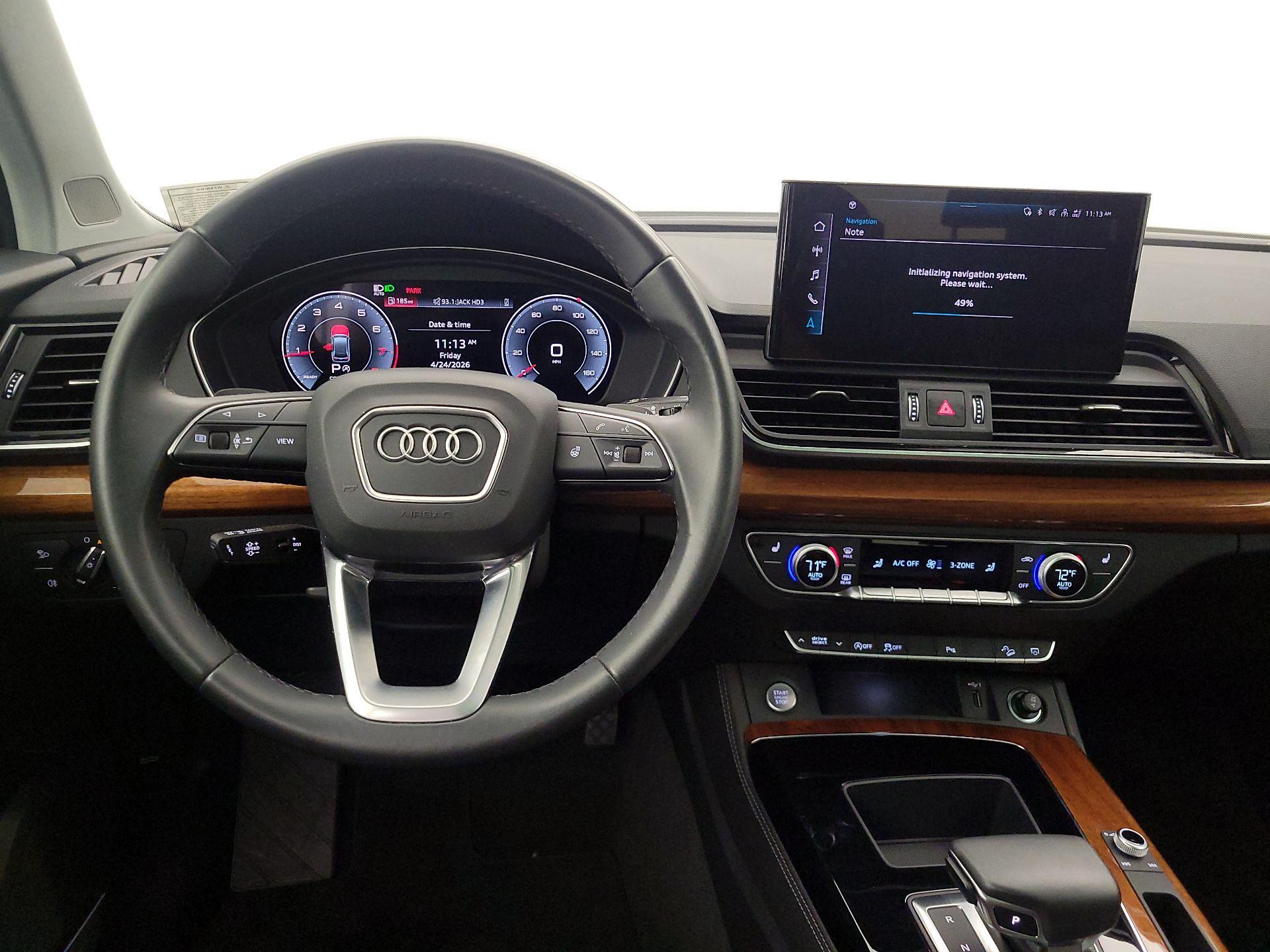 Thumbnail: 2023 Audi Q5 - 10