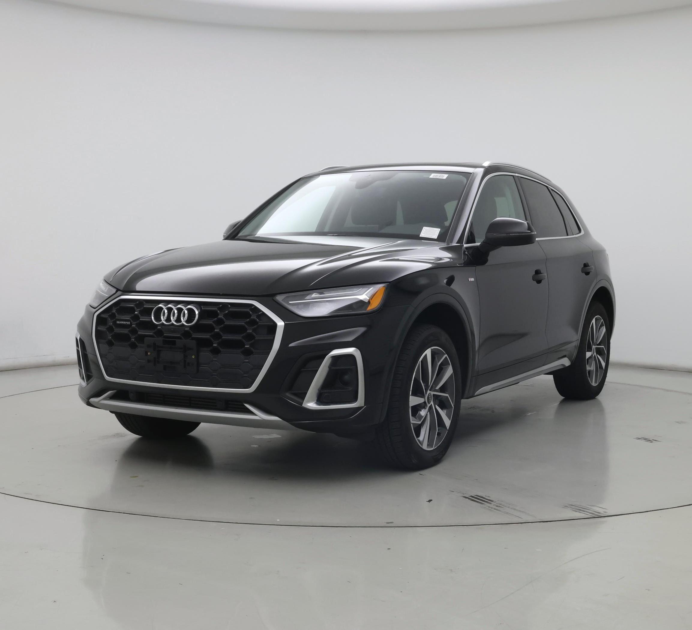 Thumbnail: 2023 Audi Q5 - 4