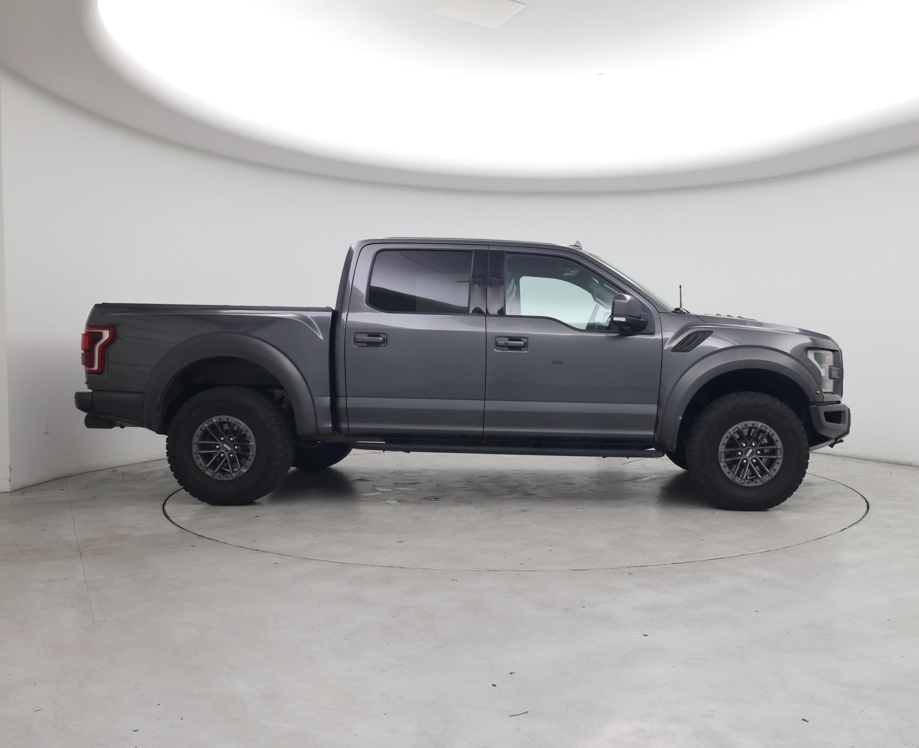 Thumbnail: 2019 Ford F-150 - 7