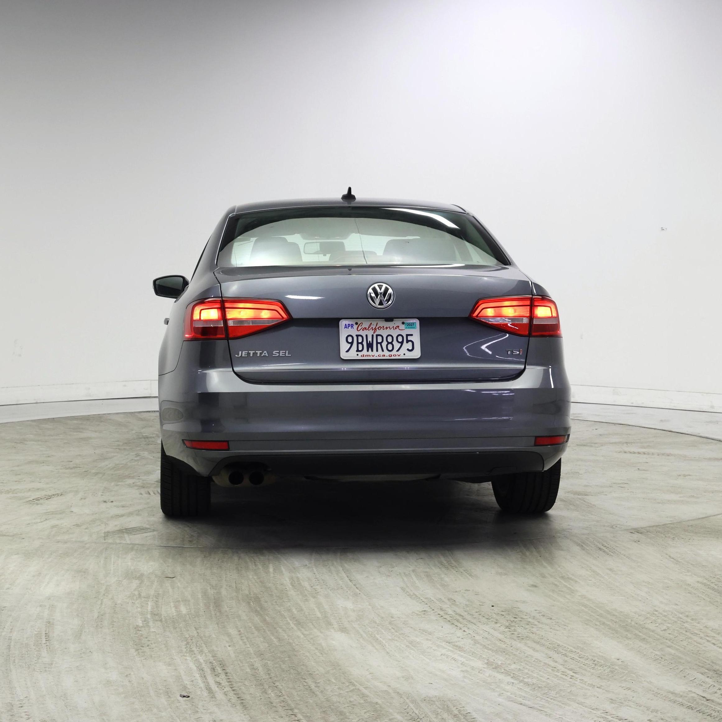 Thumbnail: 2015 Volkswagen Jetta - 6