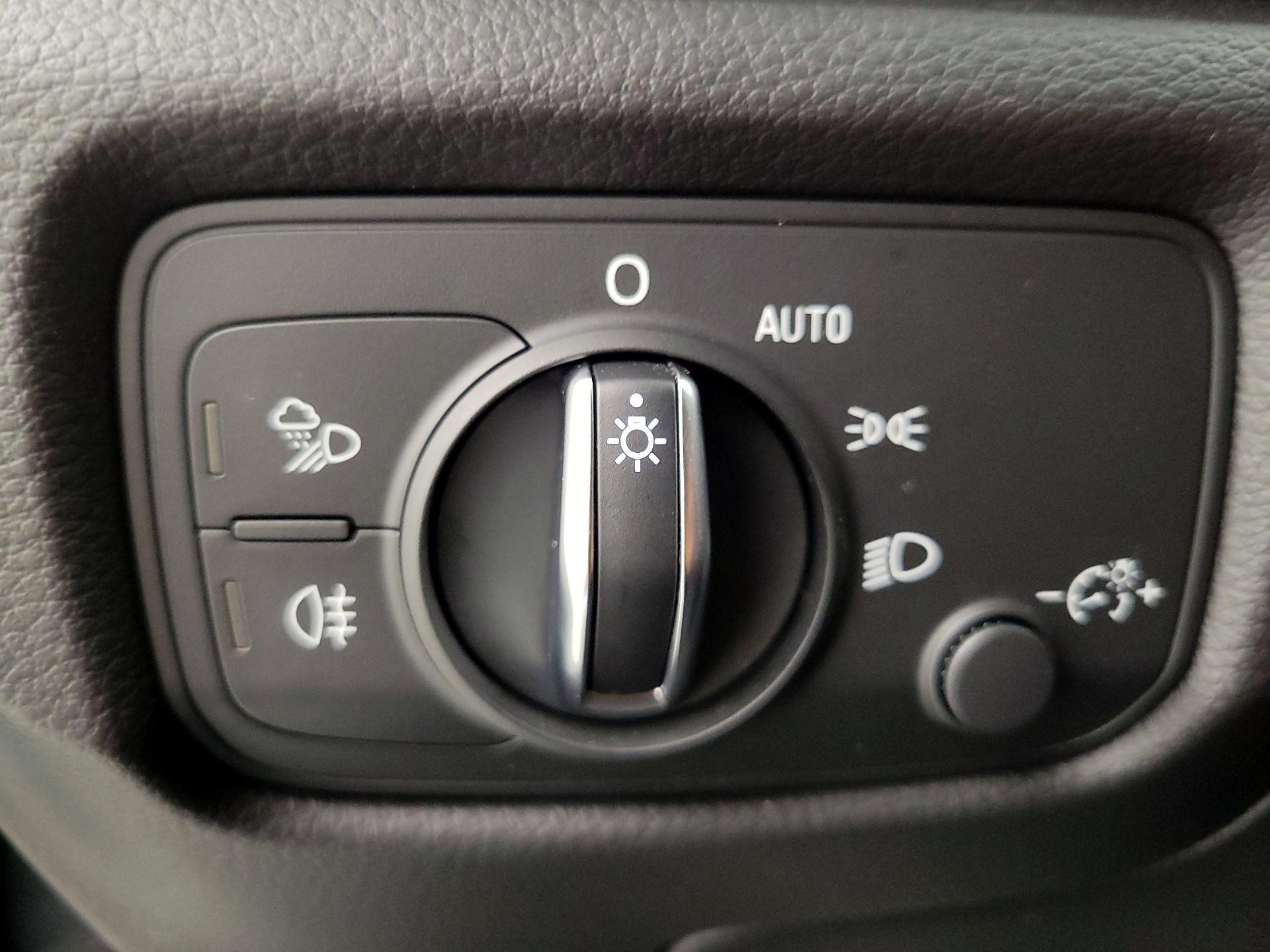 Thumbnail: 2019 Audi S3 - 13