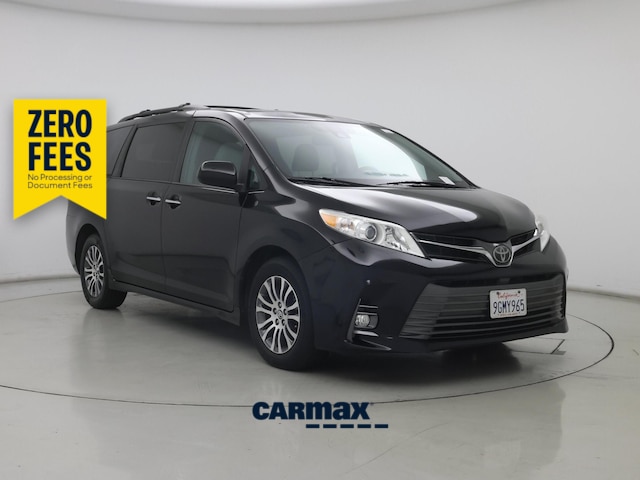 Black 2019 Toyota Sienna Minivan Front-Wheel Drive Automatic