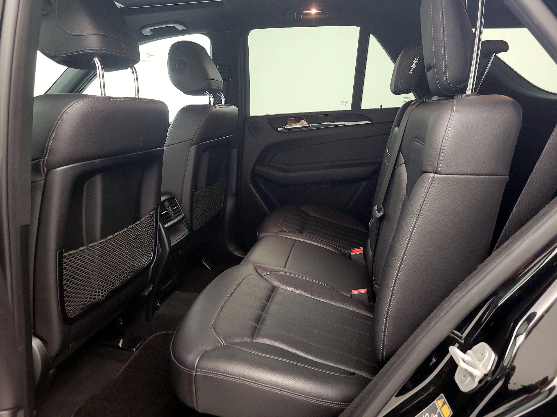 Thumbnail: 2016 Mercedes-Benz GLE - 17