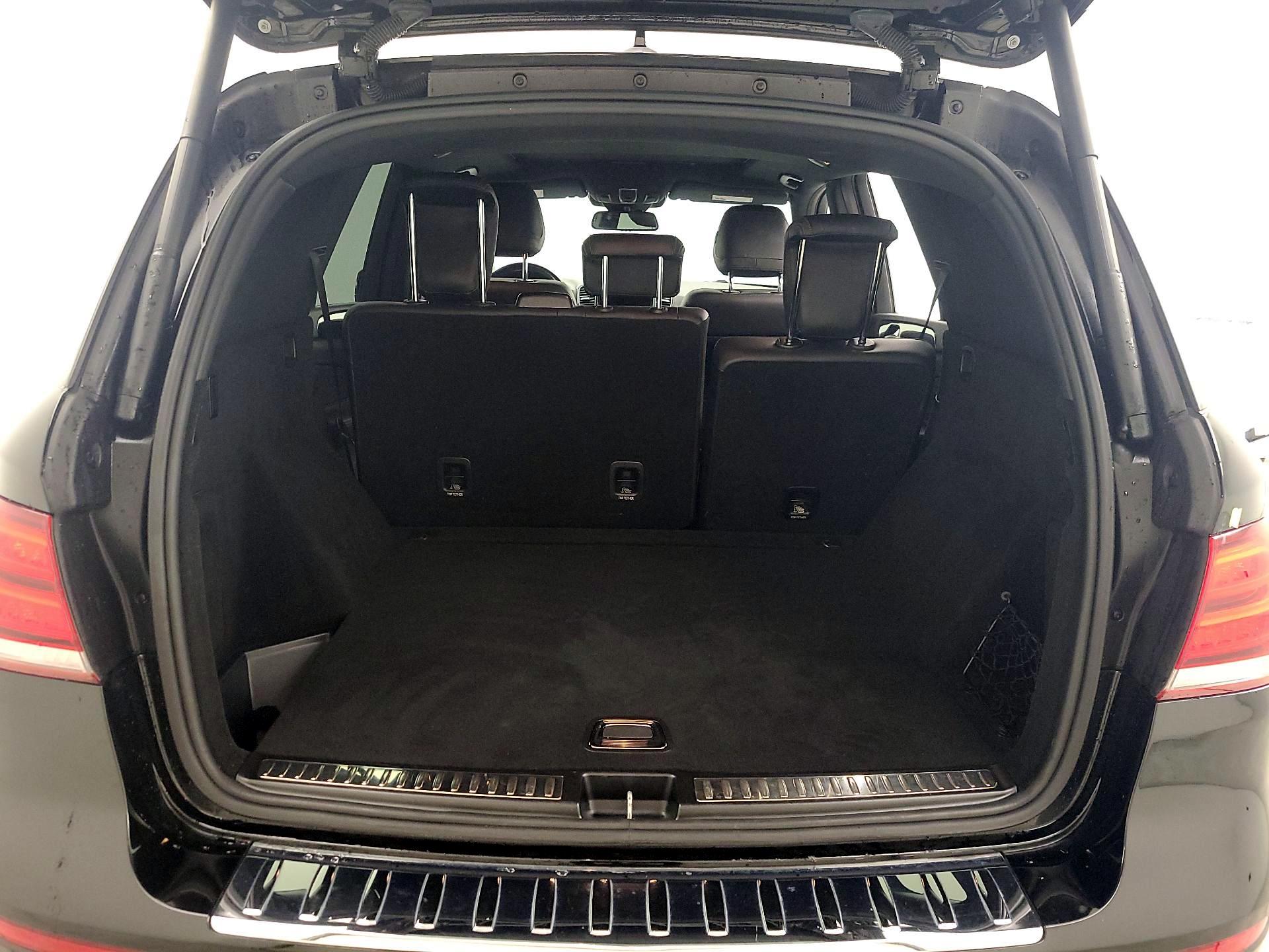 Thumbnail: 2016 Mercedes-Benz GLE - 18