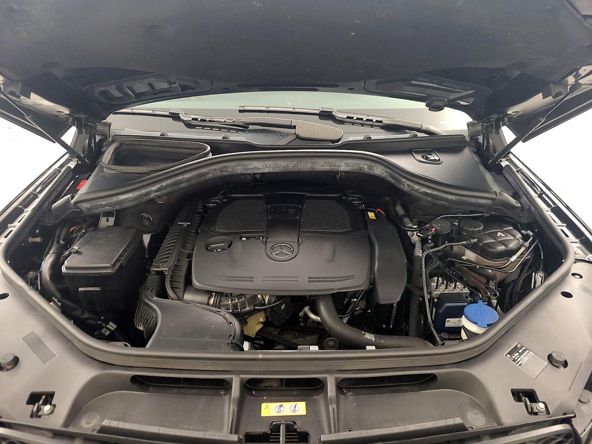 Thumbnail: 2016 Mercedes-Benz GLE - 19