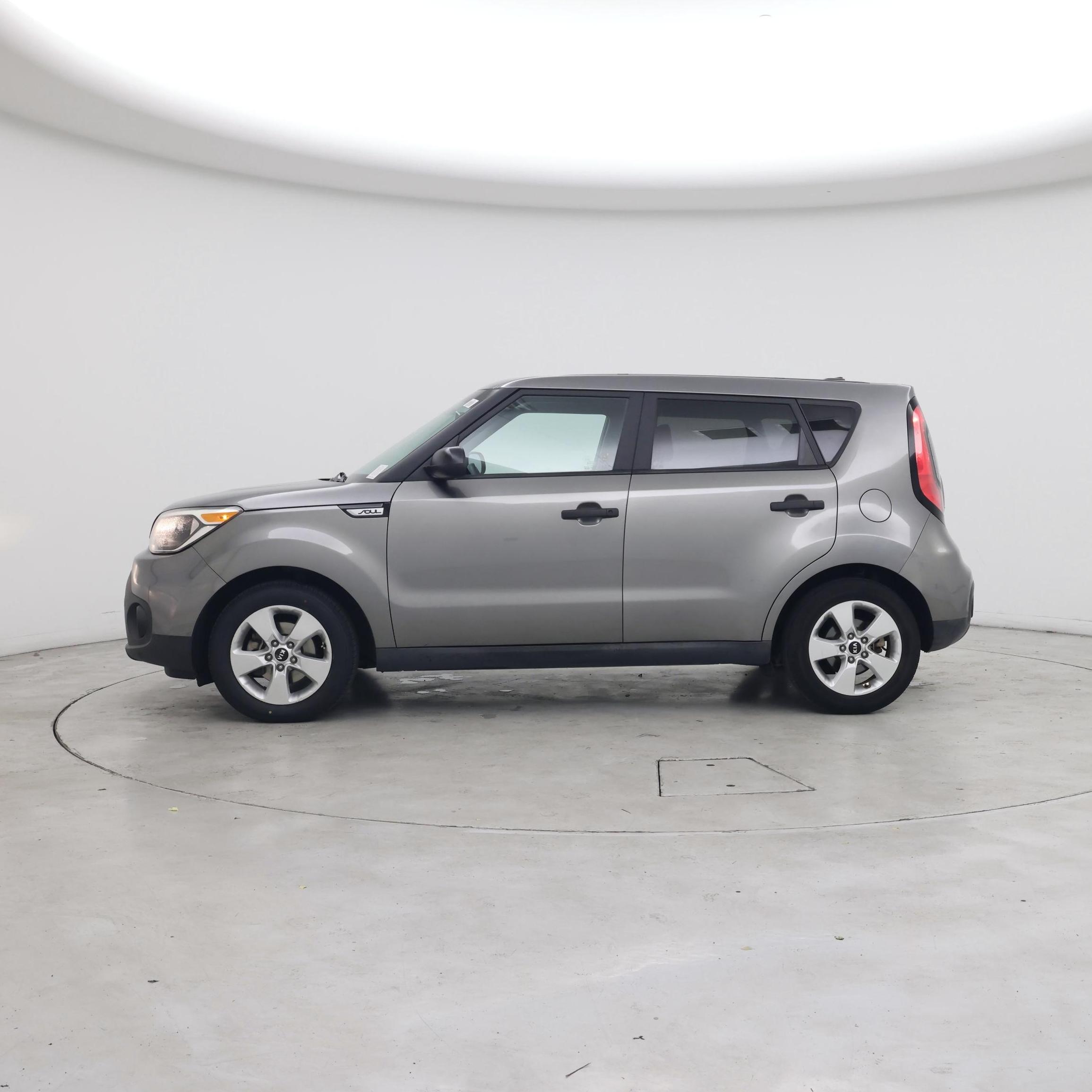 Thumbnail: 2017 Kia Soul - 3