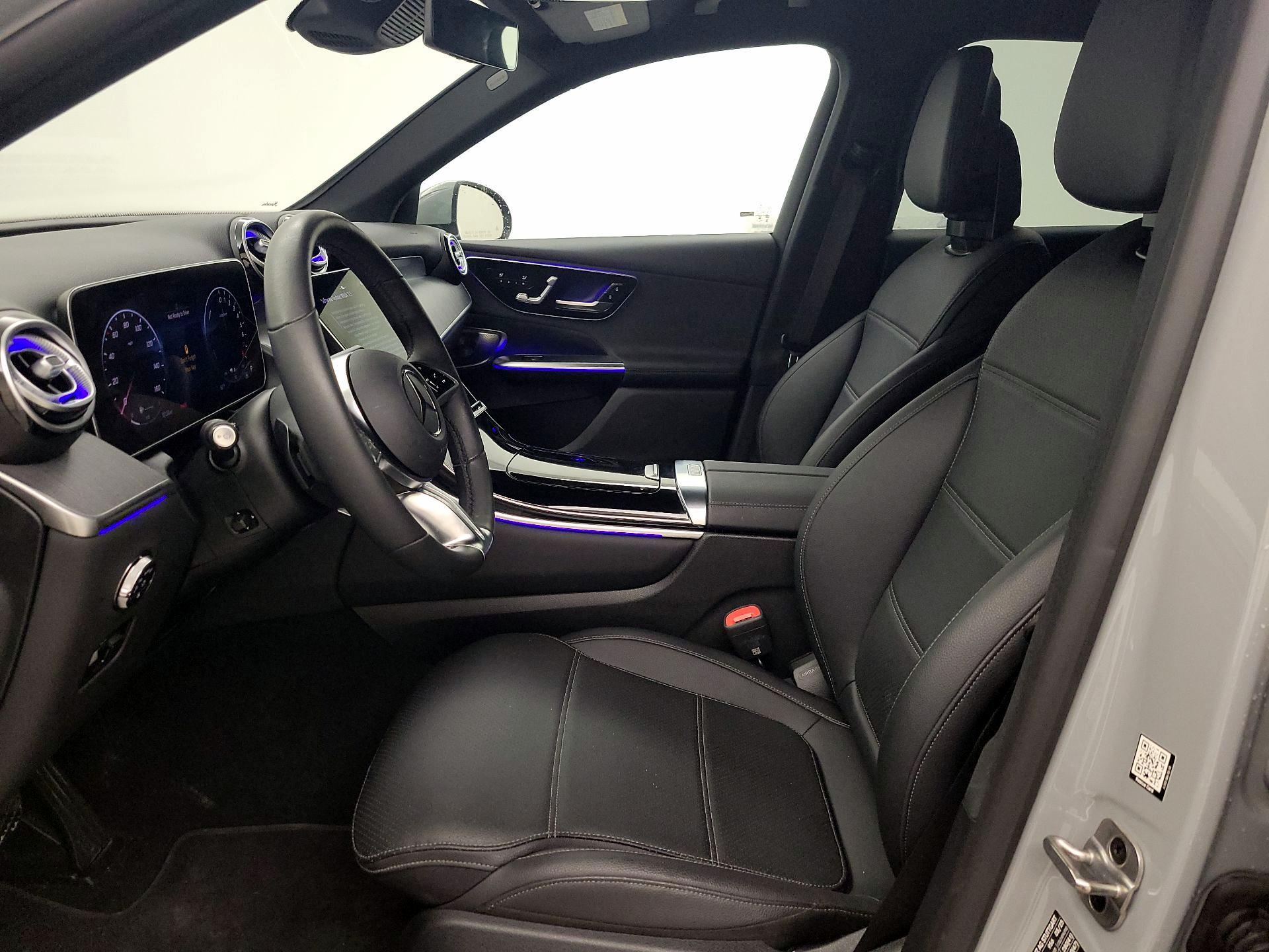 Thumbnail: 2025 Mercedes-Benz GLC - 11