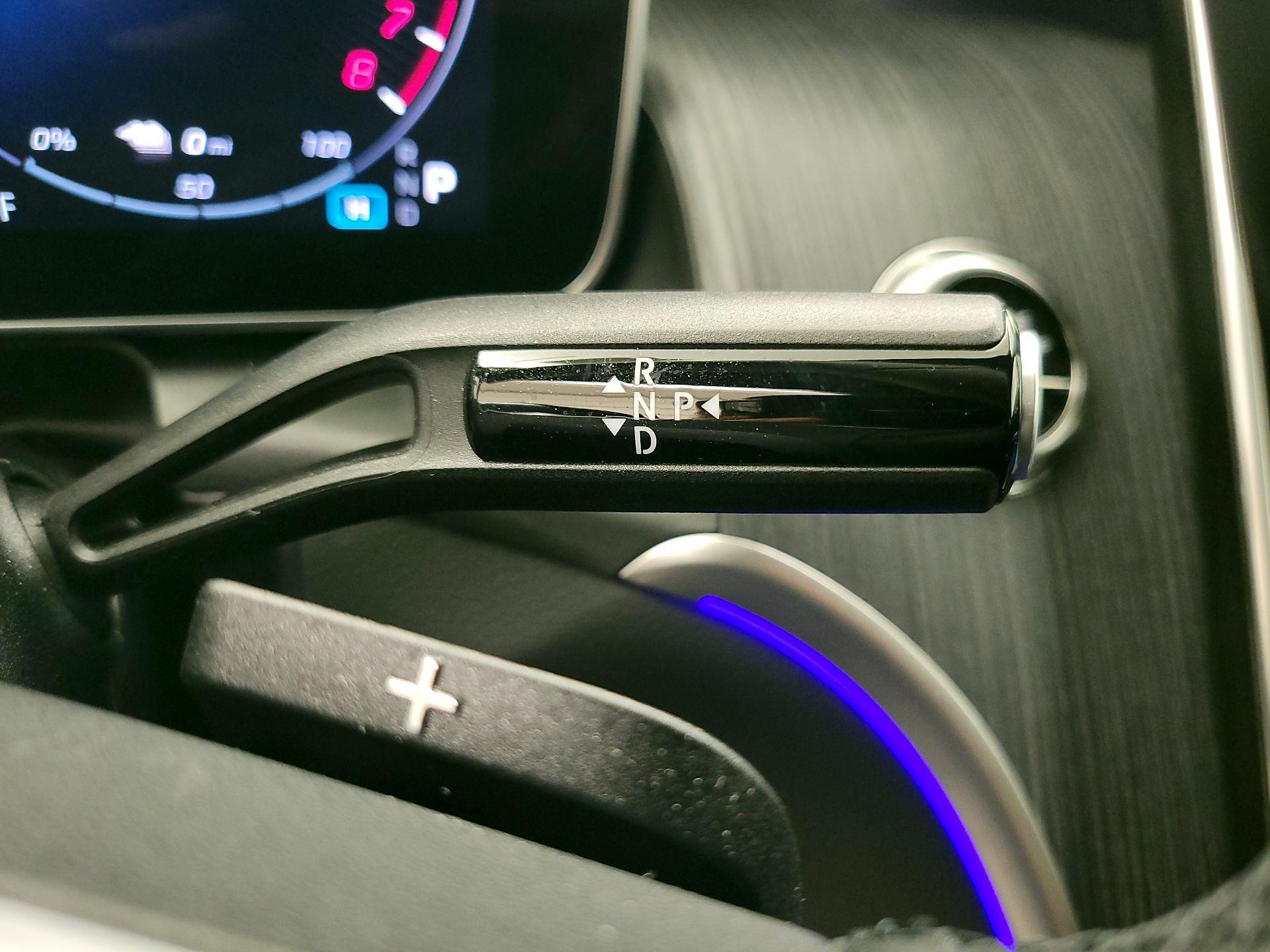 Thumbnail: 2025 Mercedes-Benz GLC - 18