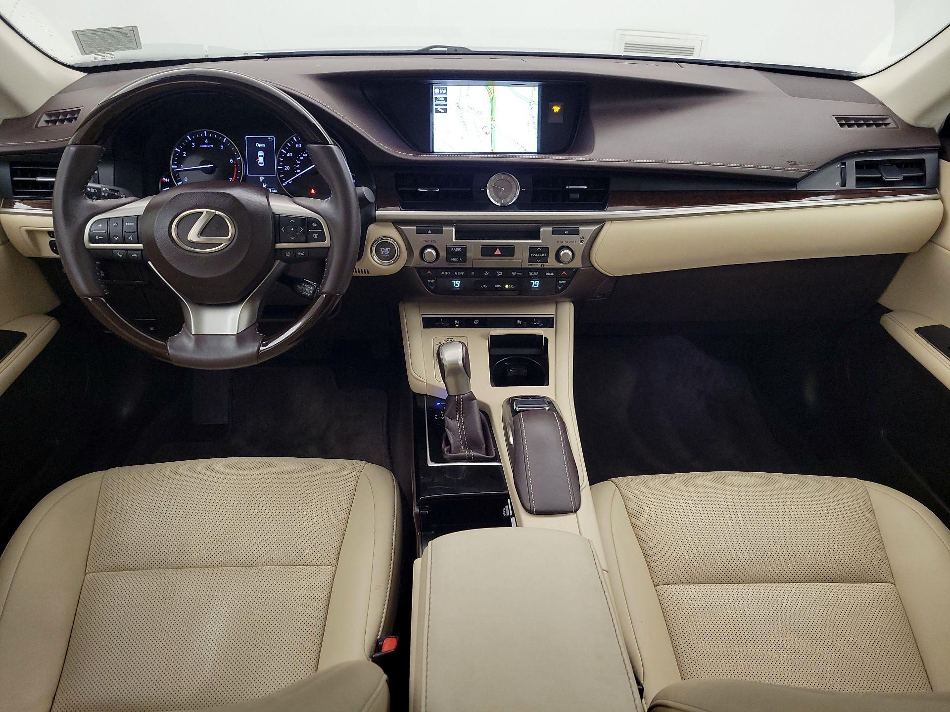 Thumbnail: 2017 Lexus ES - 9