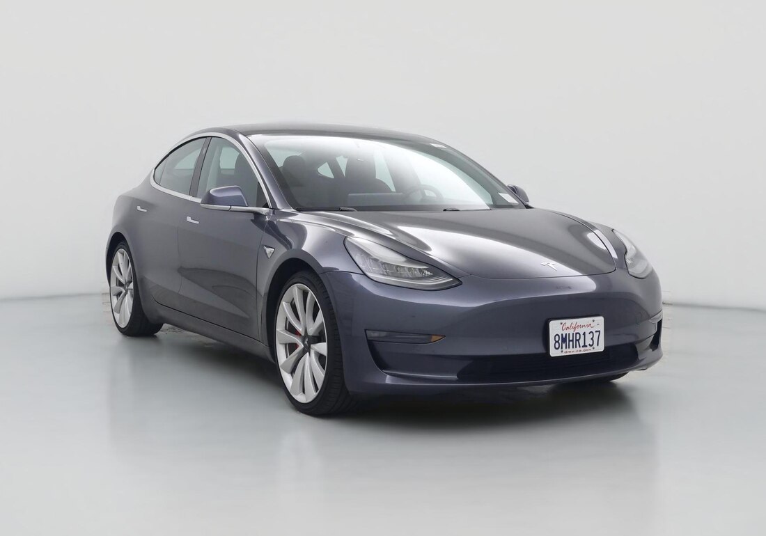 2019 Tesla Model 3 Dual Motor Performance All-Wheel Drive with Performance Upgrade Package in Gray — CarMax photo