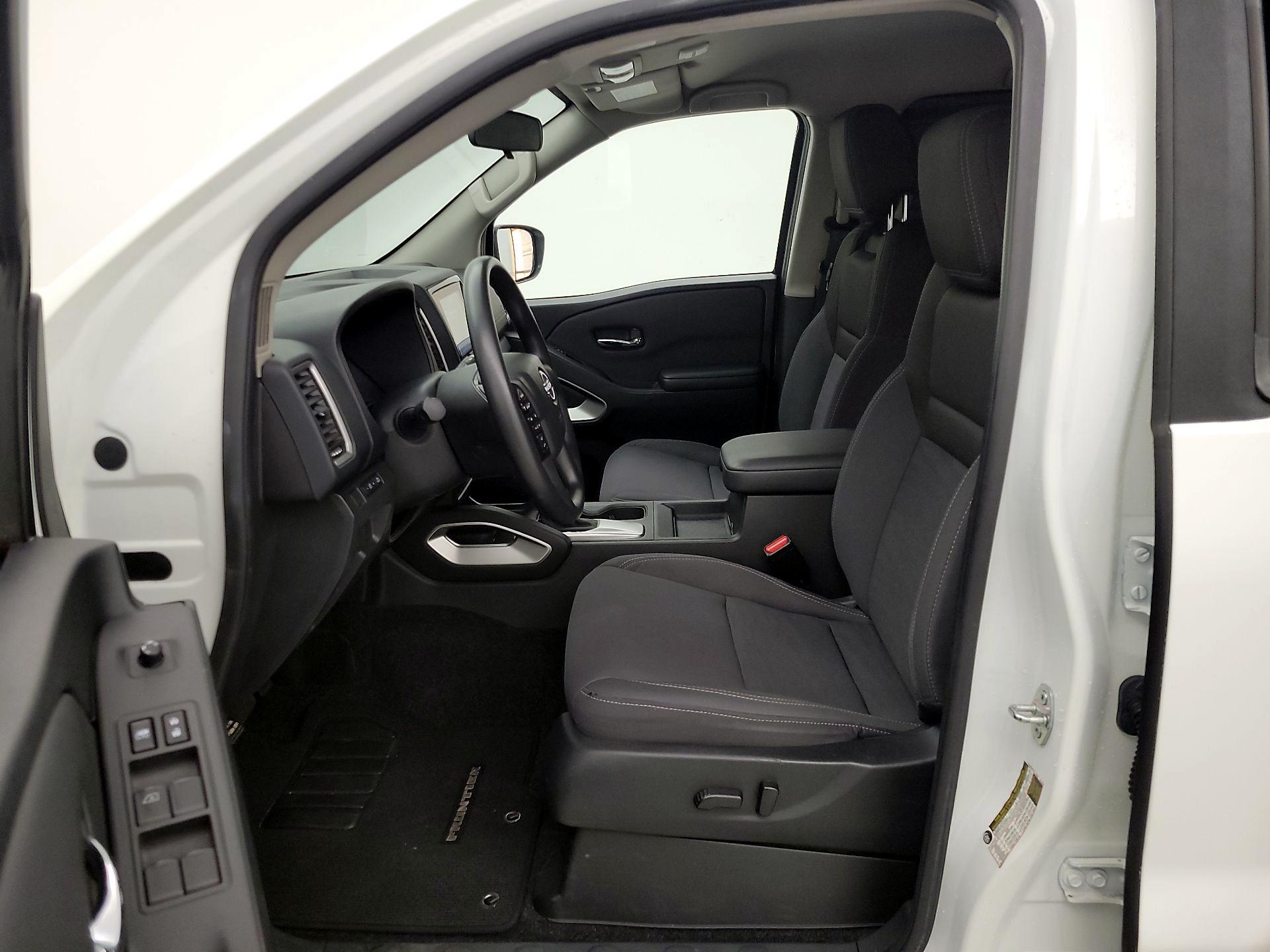 Thumbnail: 2024 Nissan Frontier - 11
