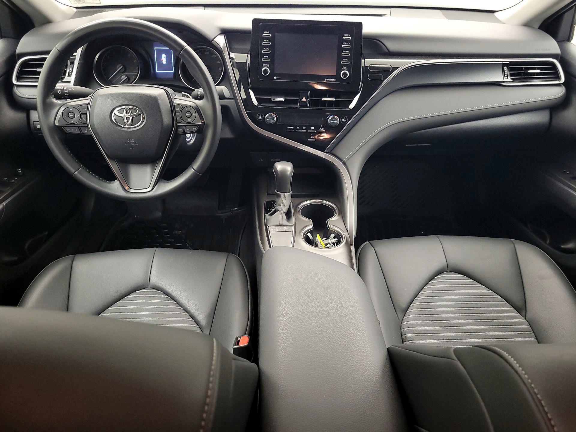 Thumbnail: 2024 Toyota Camry - 9