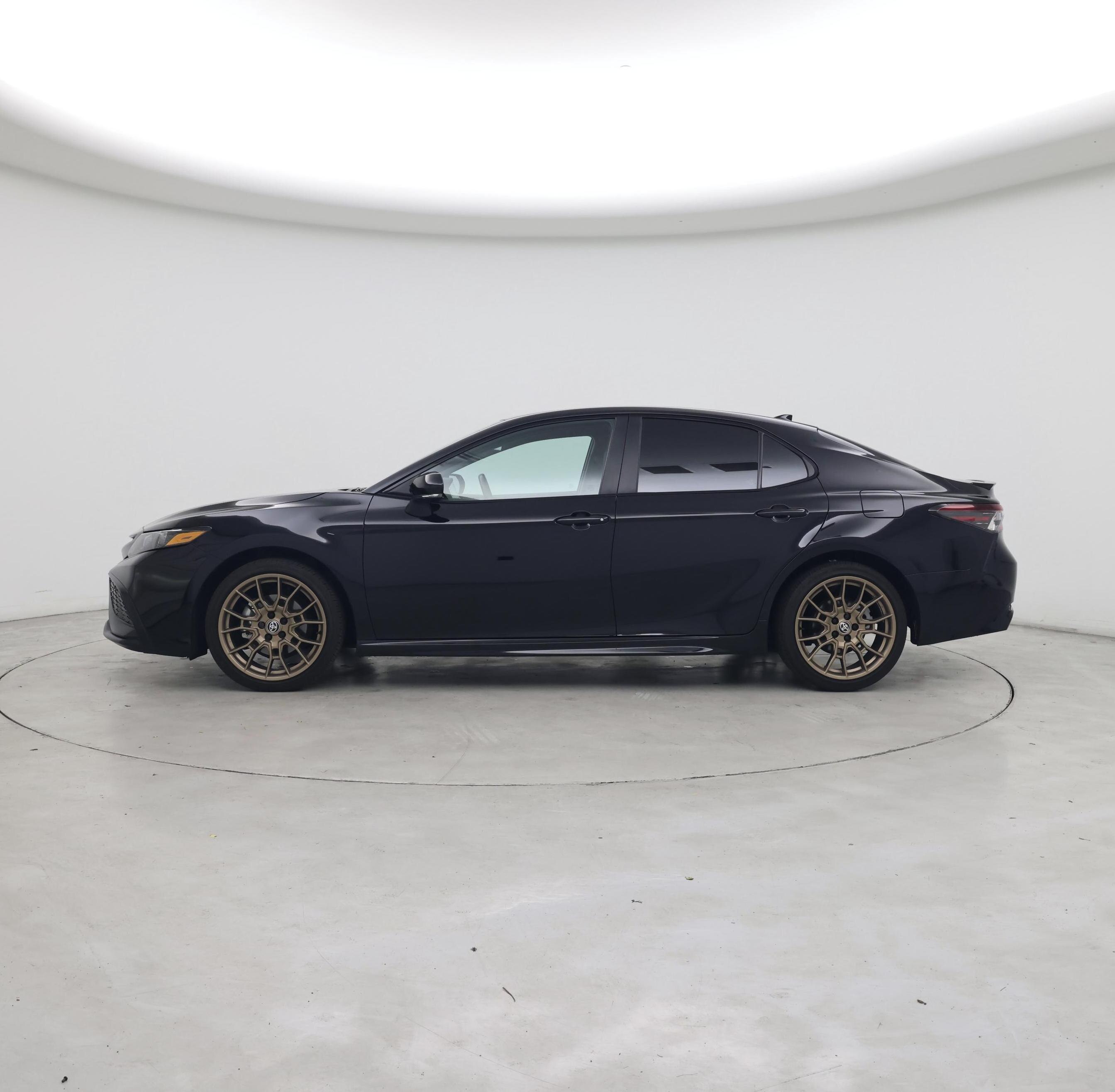 Thumbnail: 2024 Toyota Camry - 3