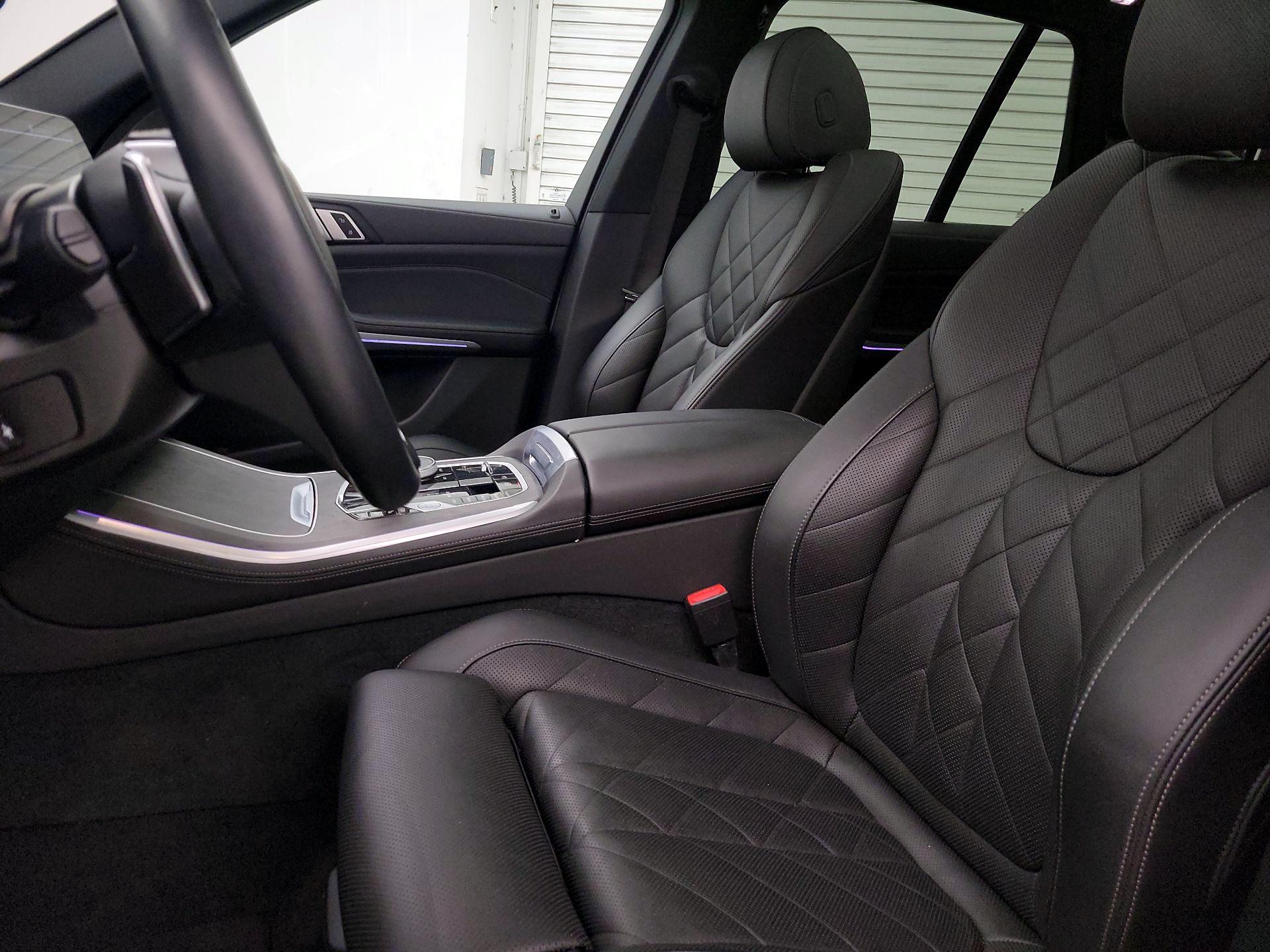 Thumbnail: 2023 BMW X5 - 11