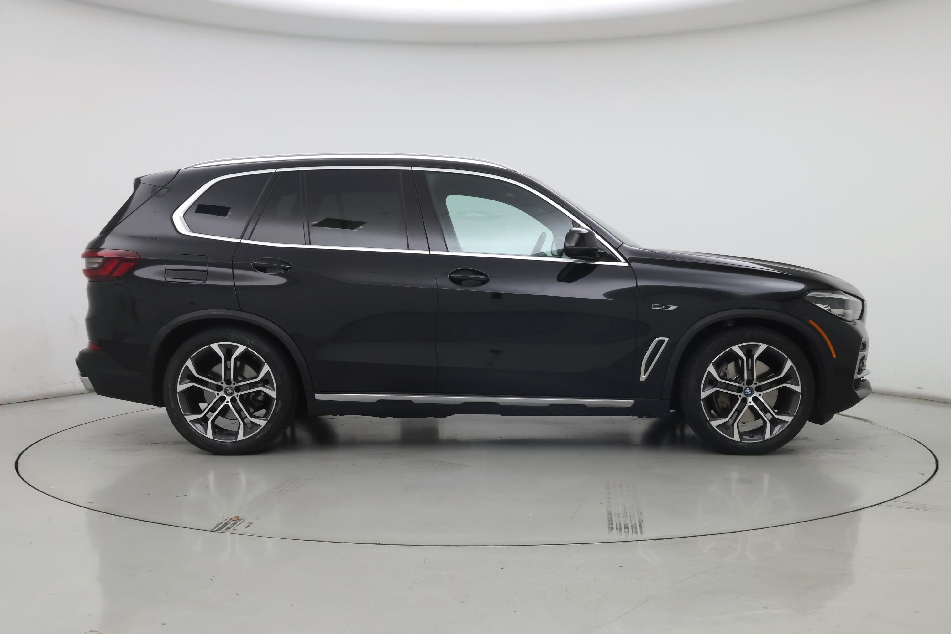 Thumbnail: 2023 BMW X5 - 7