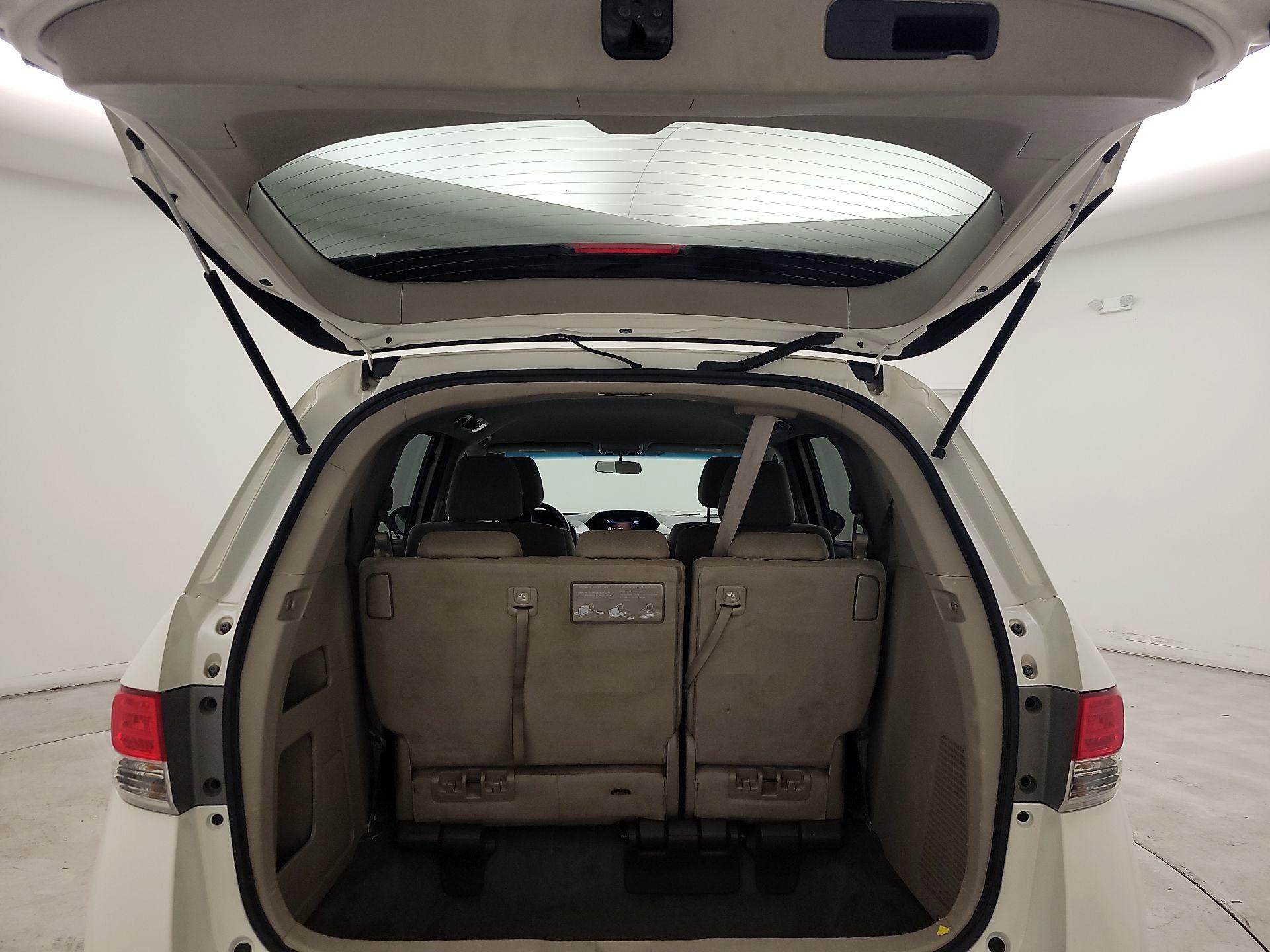 Thumbnail: 2016 Honda Odyssey - 18