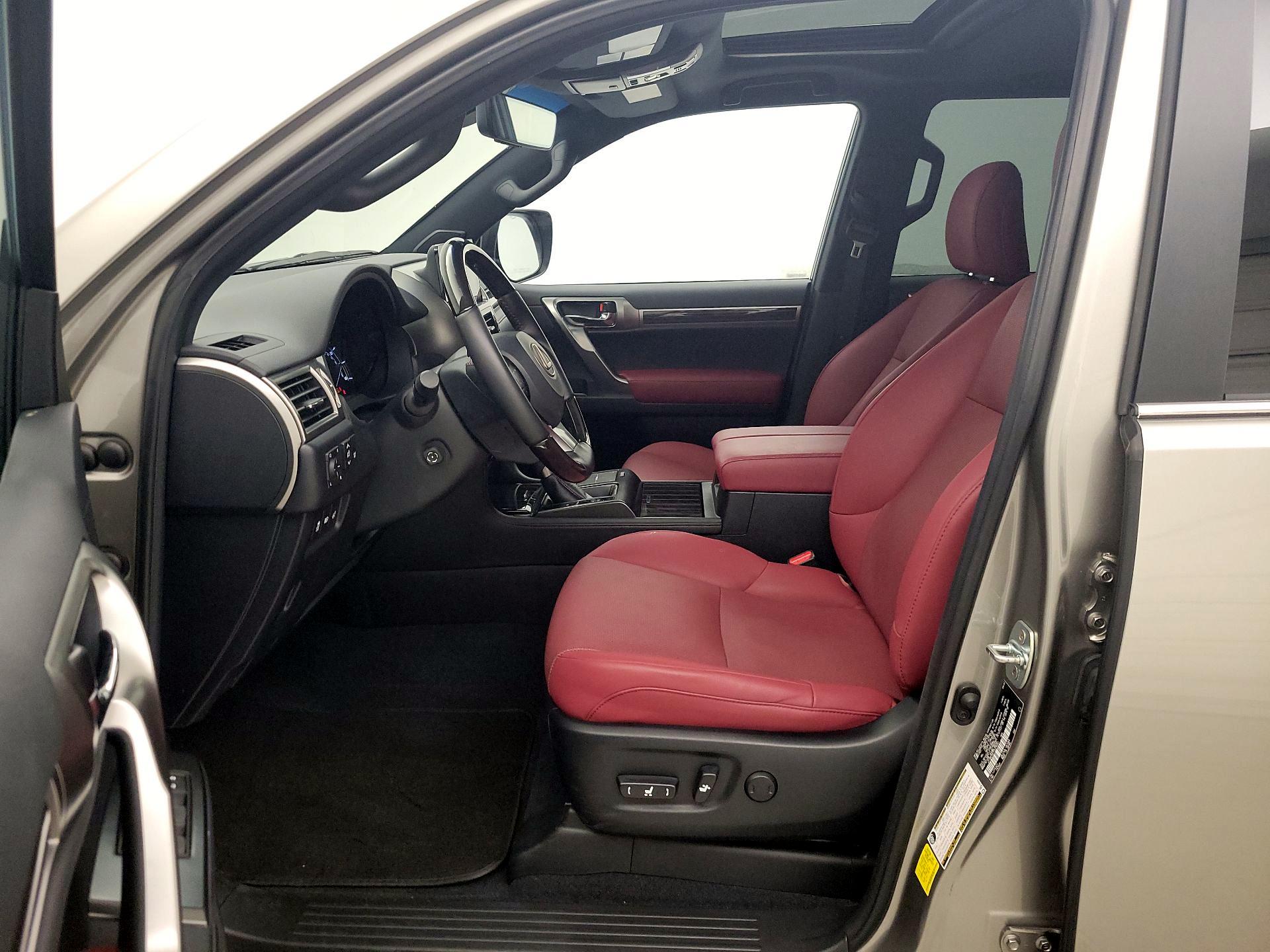 Thumbnail: 2023 Lexus GX - 11