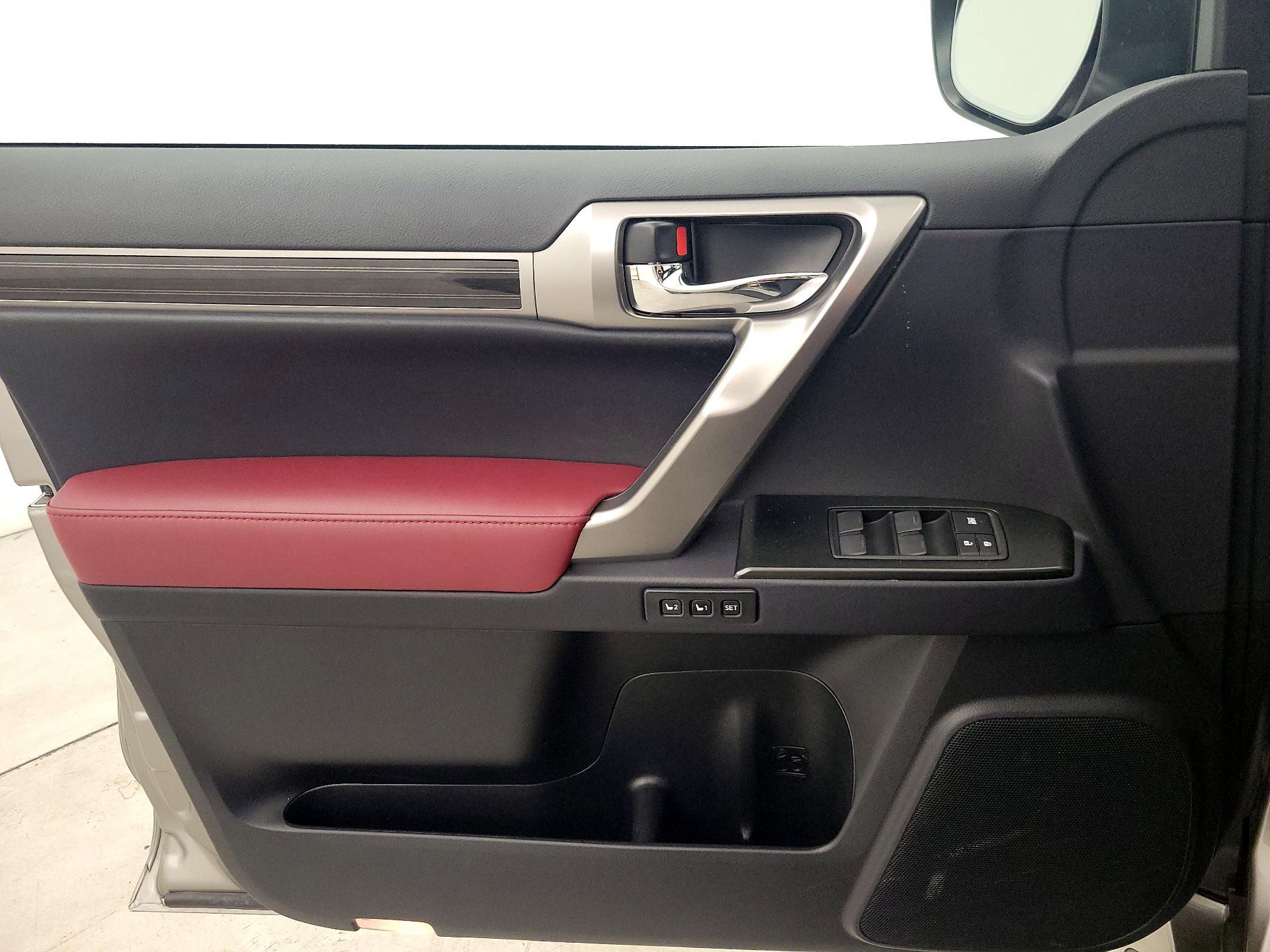 Thumbnail: 2023 Lexus GX - 12