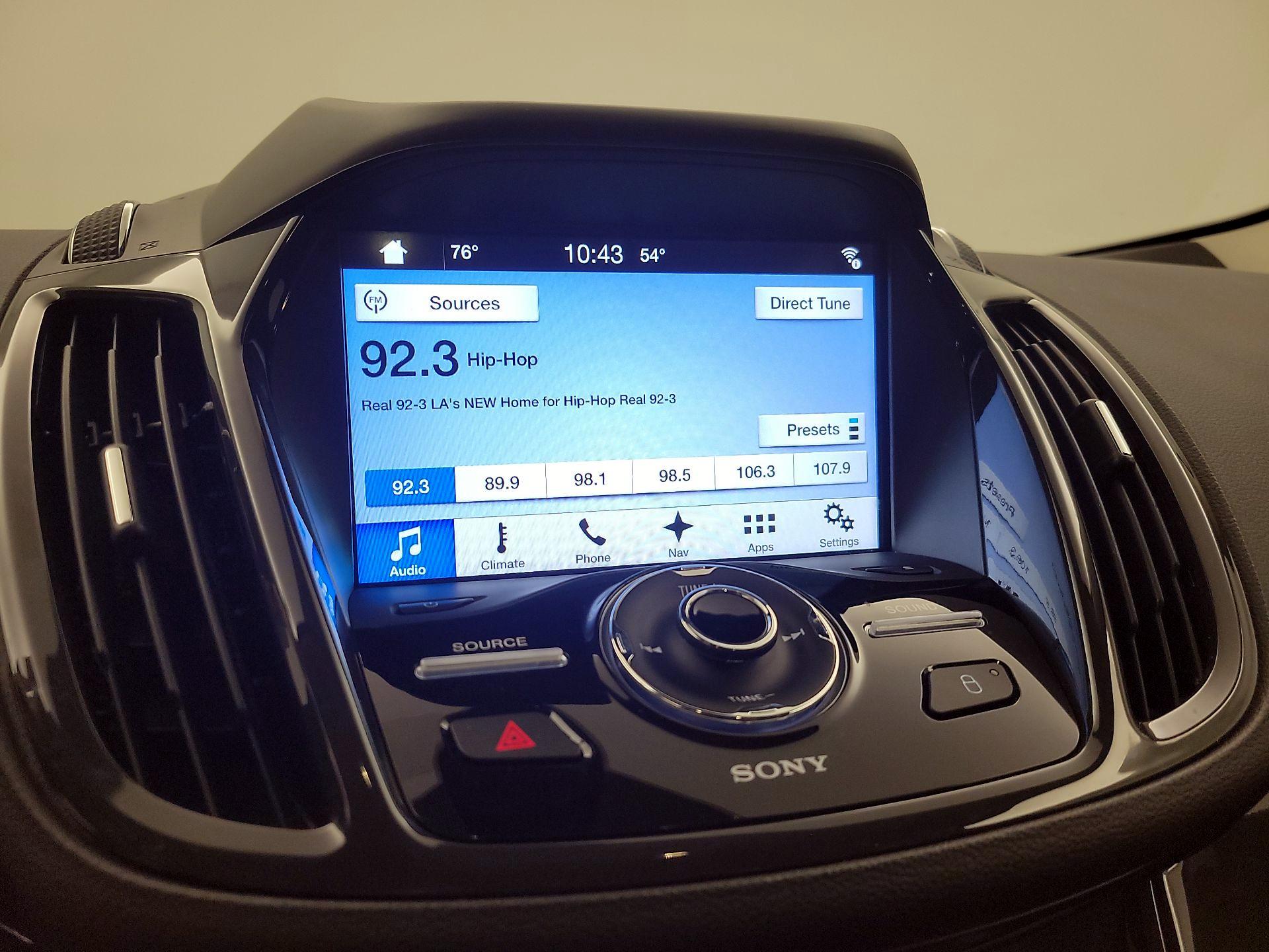 Thumbnail: 2016 Ford Escape - 14