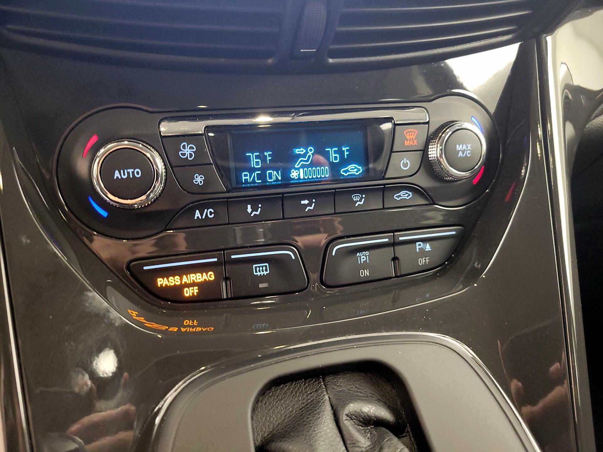 Thumbnail: 2016 Ford Escape - 15