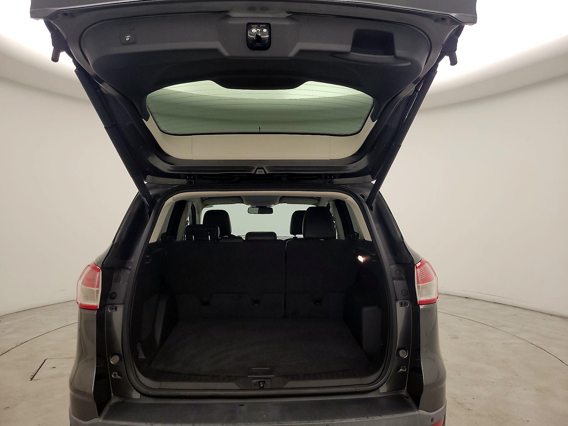 Thumbnail: 2016 Ford Escape - 18
