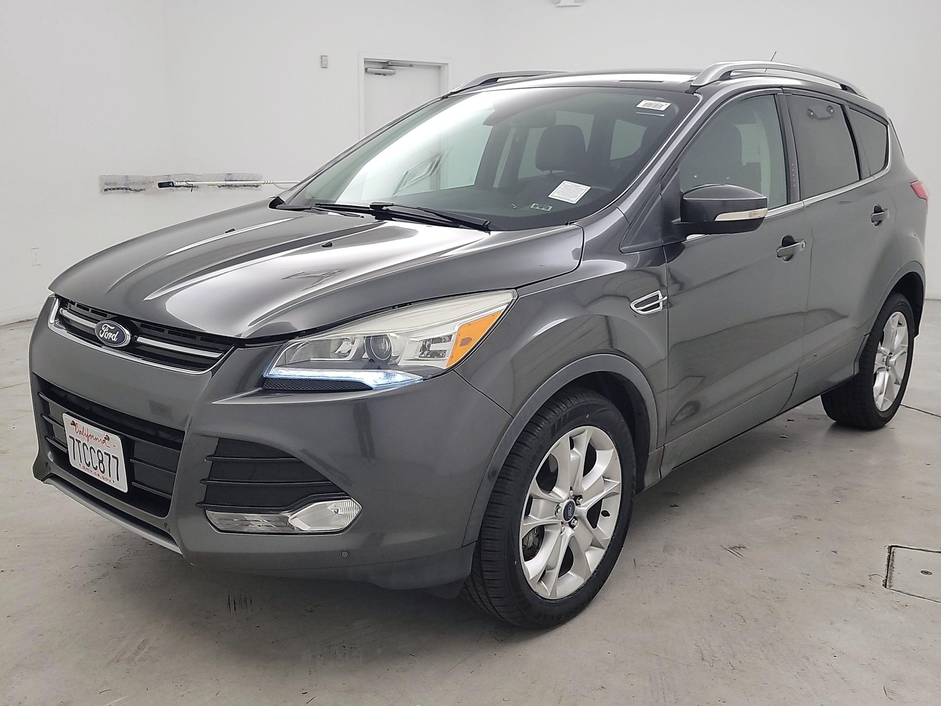 Thumbnail: 2016 Ford Escape - 3